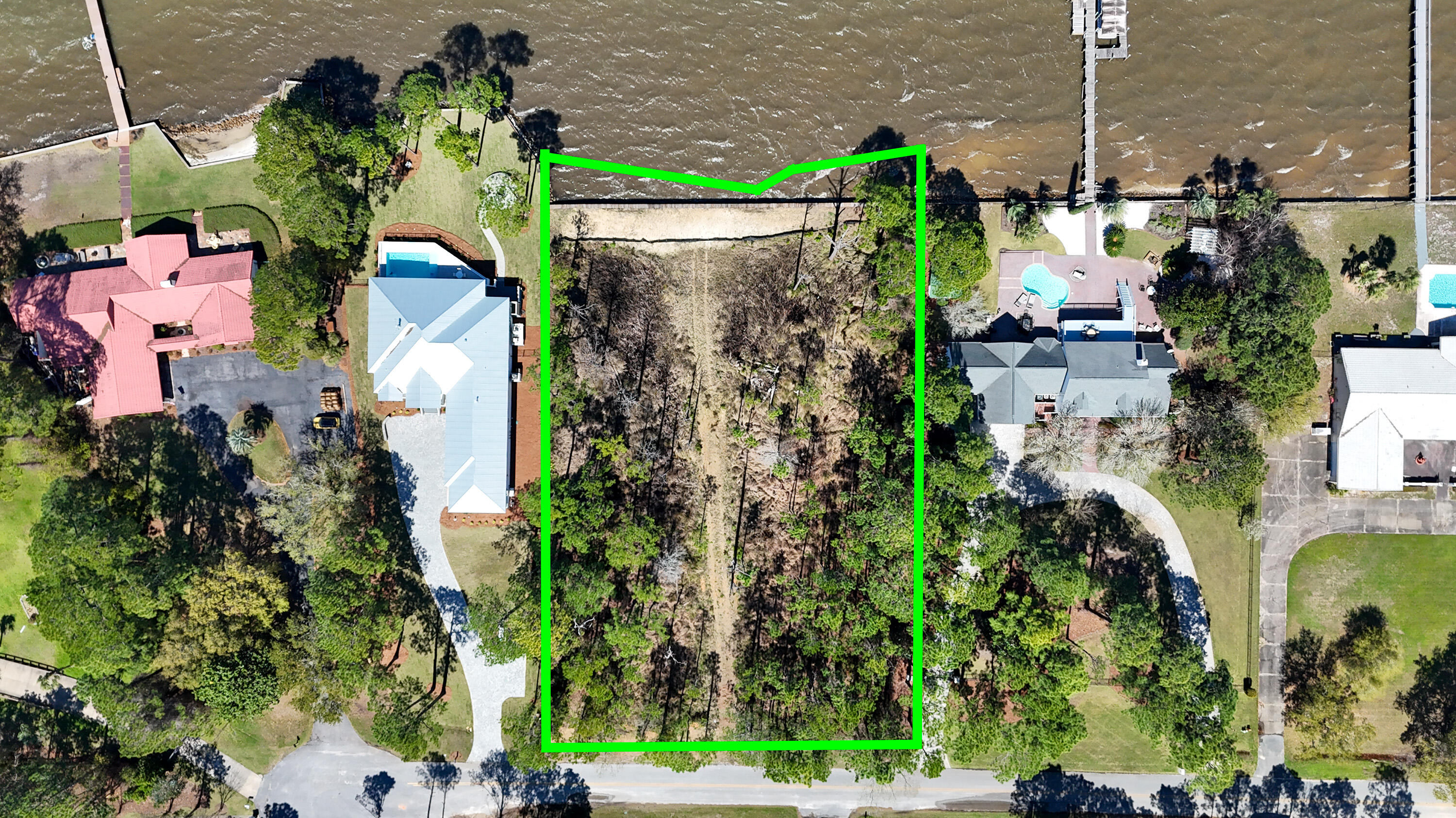 WOODLAND BAYOU ESTATES - Land