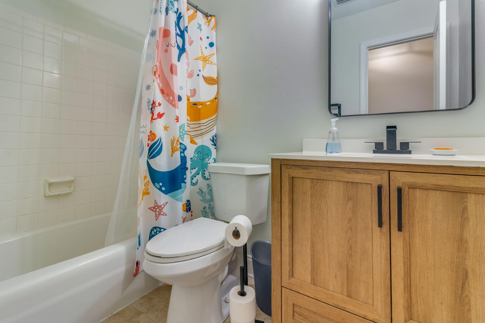 SEA HILLS 1ST - Residential