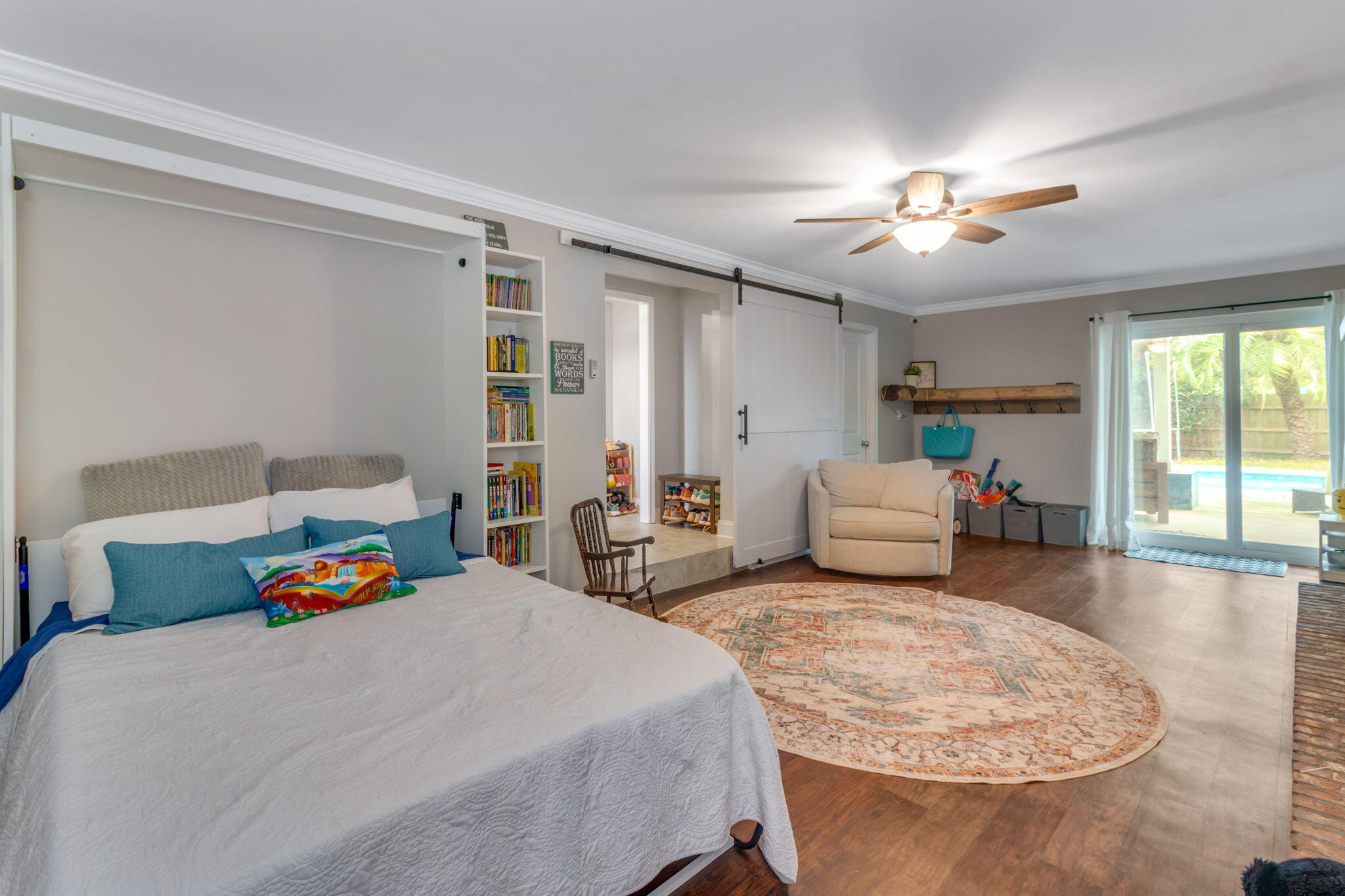 SEA HILLS 1ST - Residential