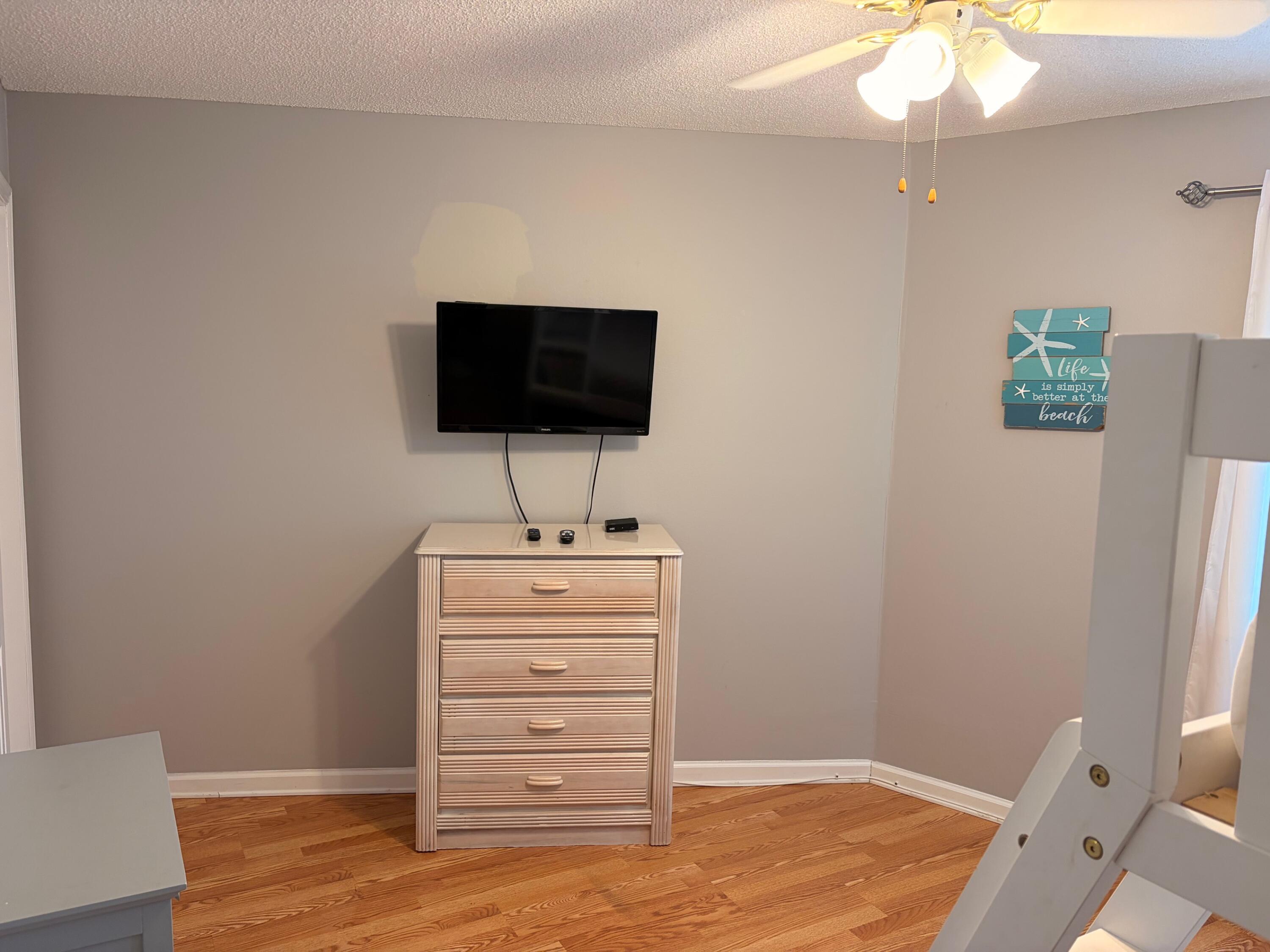 CRYSTAL VILLAGE 2 CONDO PH 4 - Residential