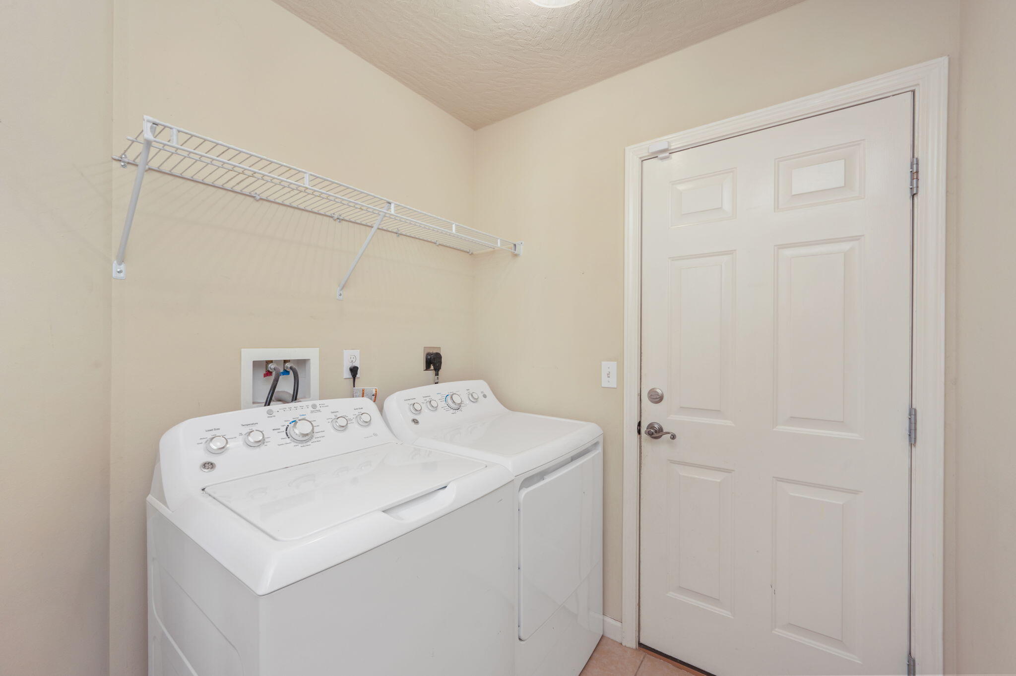 DUGGAN POND ESTATES - Residential