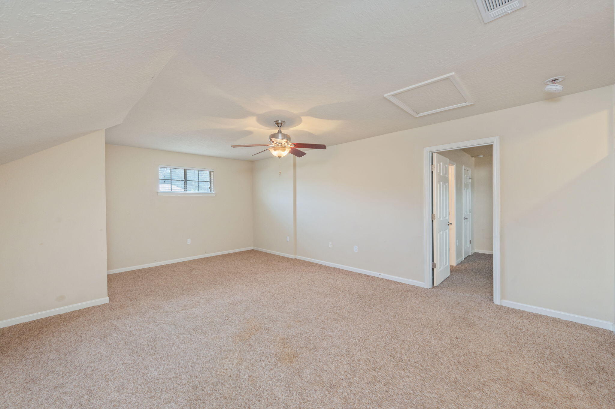 DUGGAN POND ESTATES - Residential