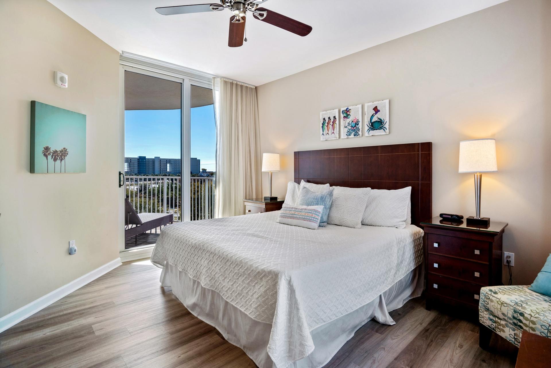 THE PALMS OF DESTIN - Residential