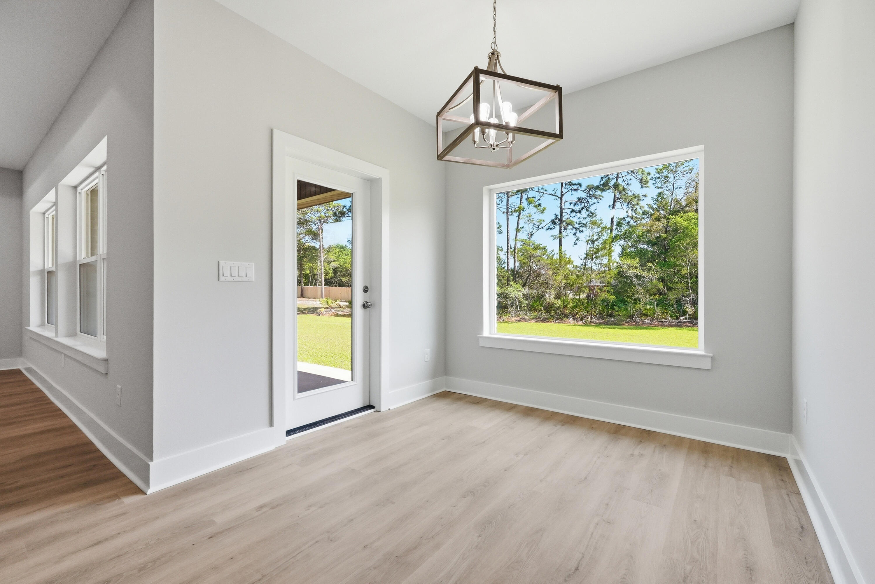 HOLLEY BY THE SEA - Residential