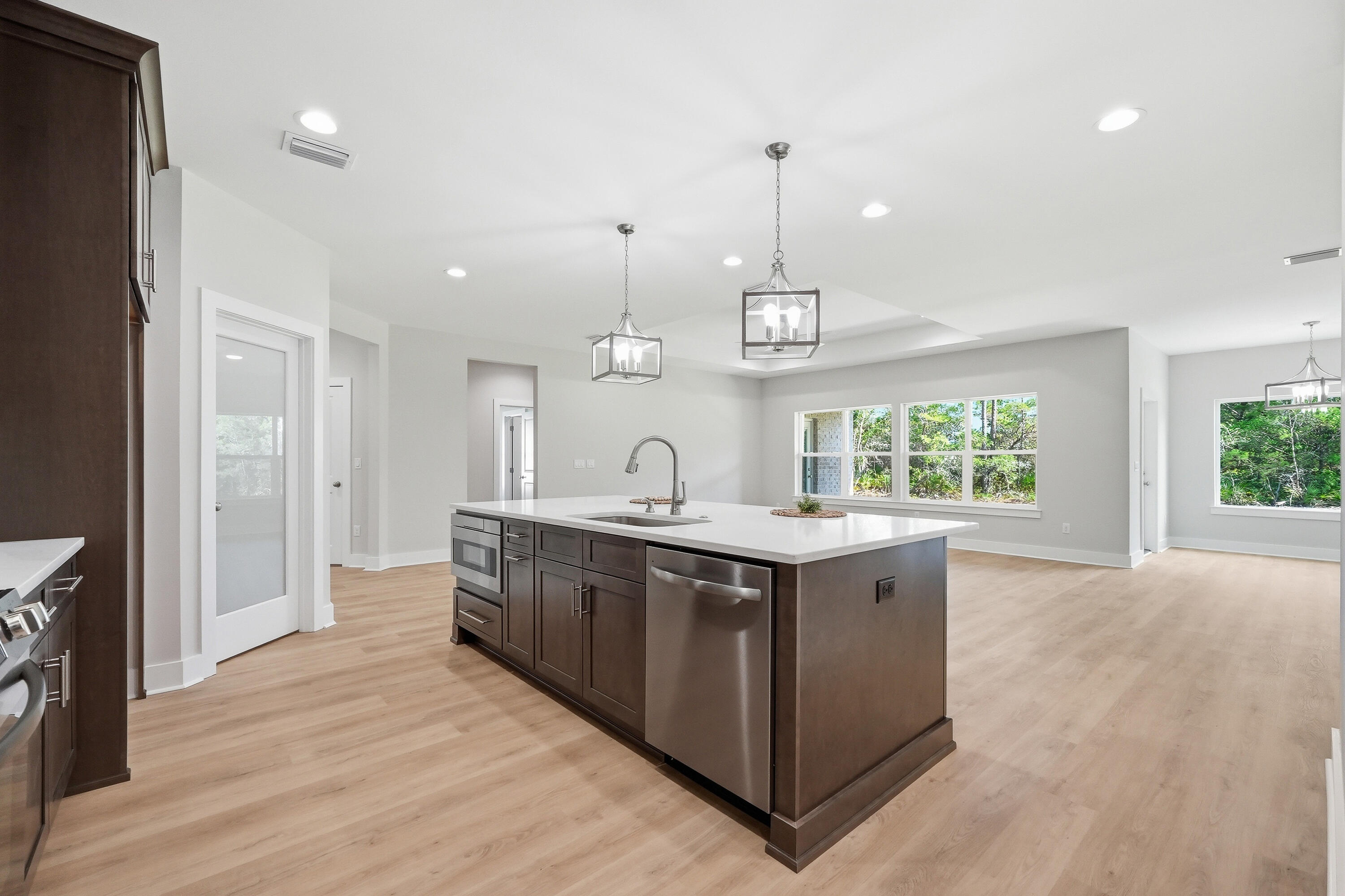 HOLLEY BY THE SEA - Residential