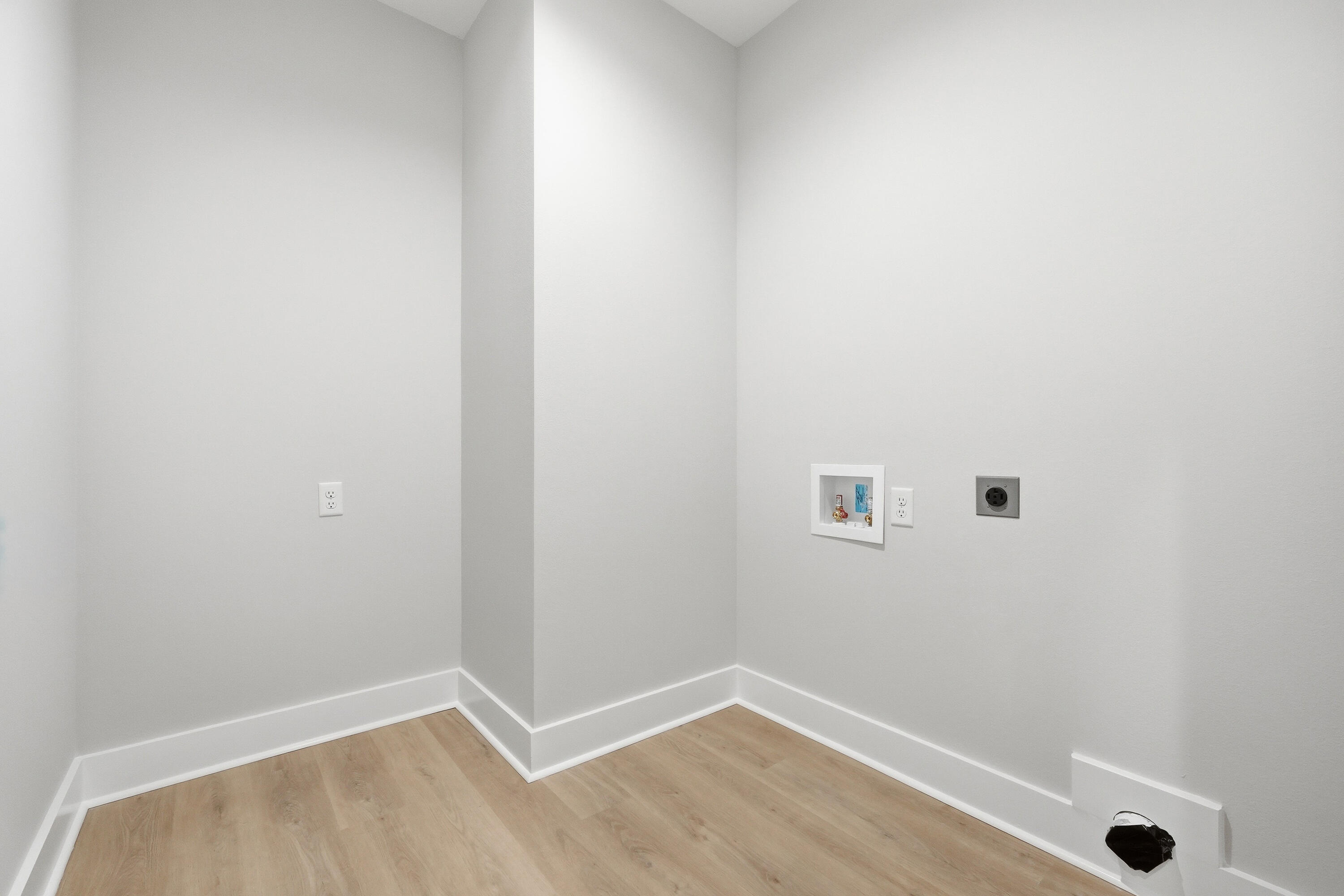 HOLLEY BY THE SEA - Residential