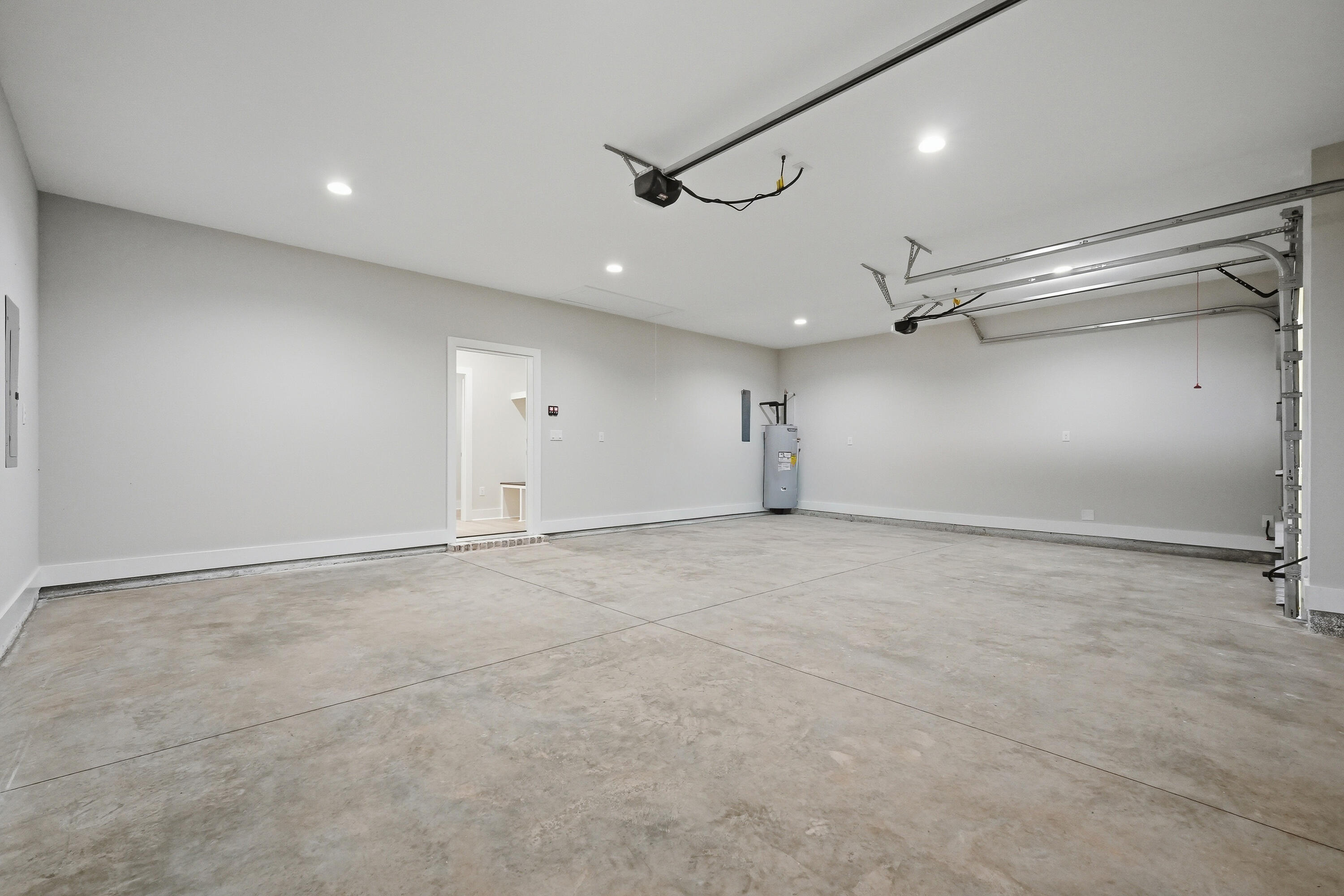 HOLLEY BY THE SEA - Residential