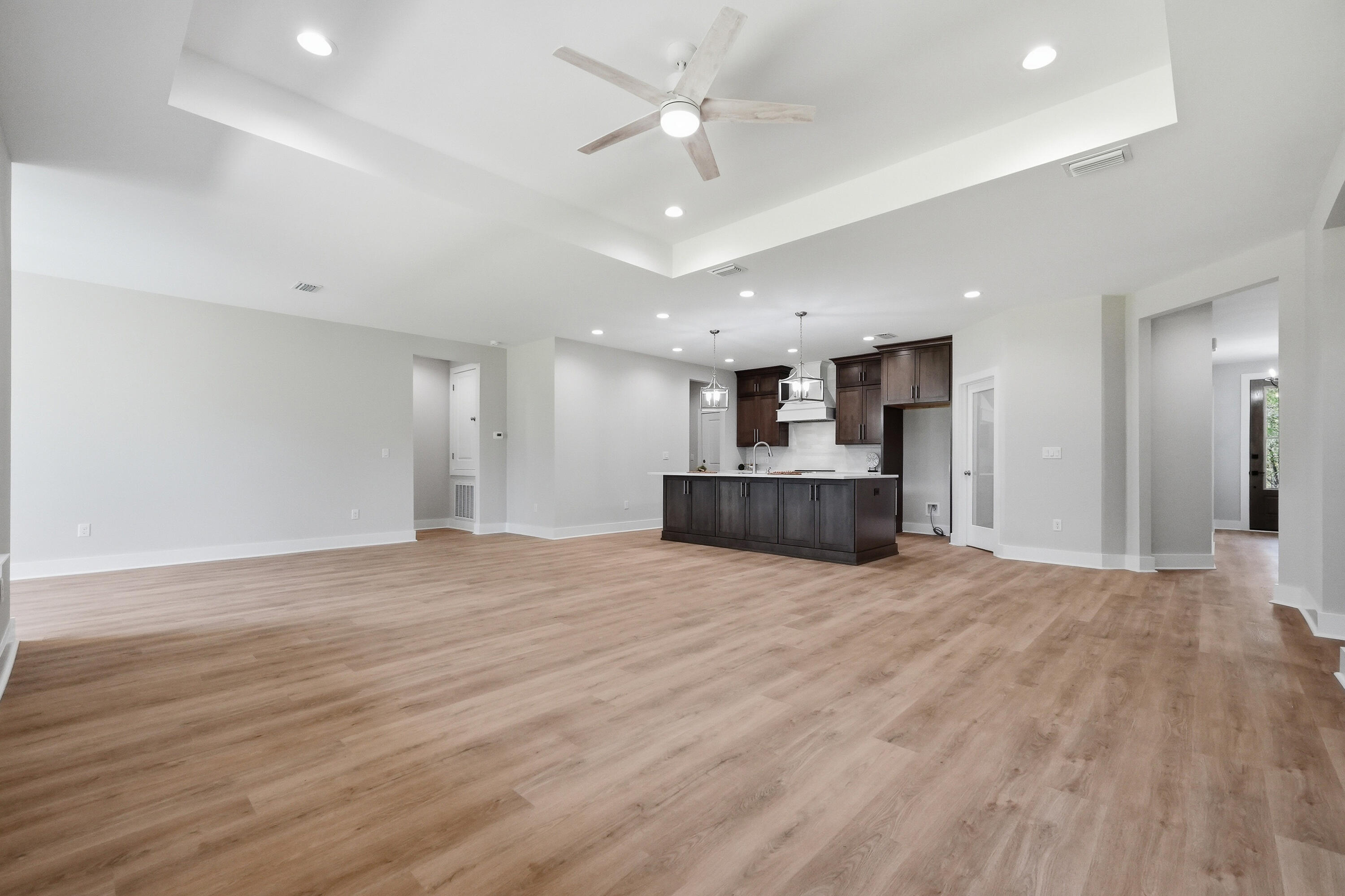 HOLLEY BY THE SEA - Residential