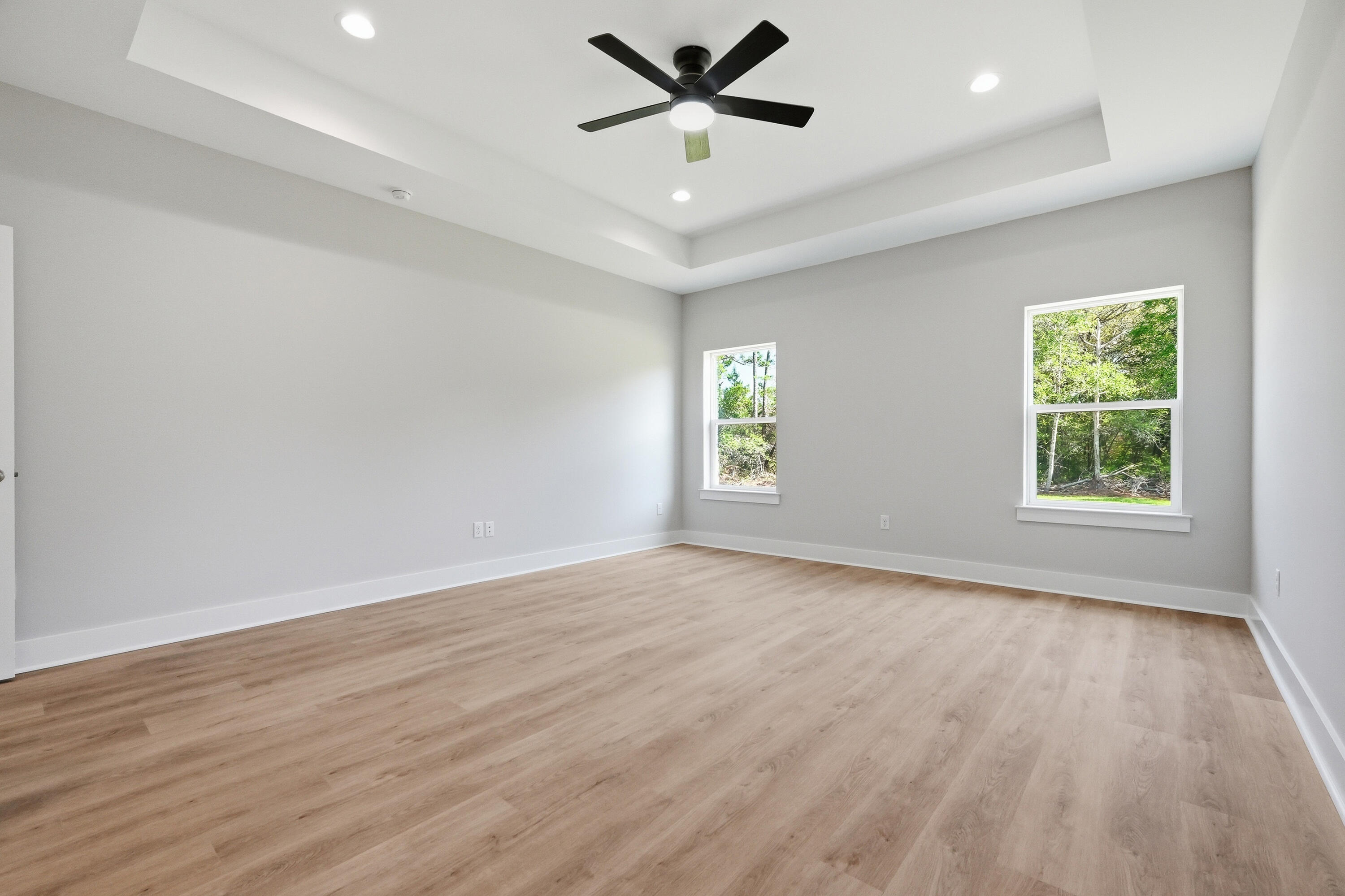 HOLLEY BY THE SEA - Residential