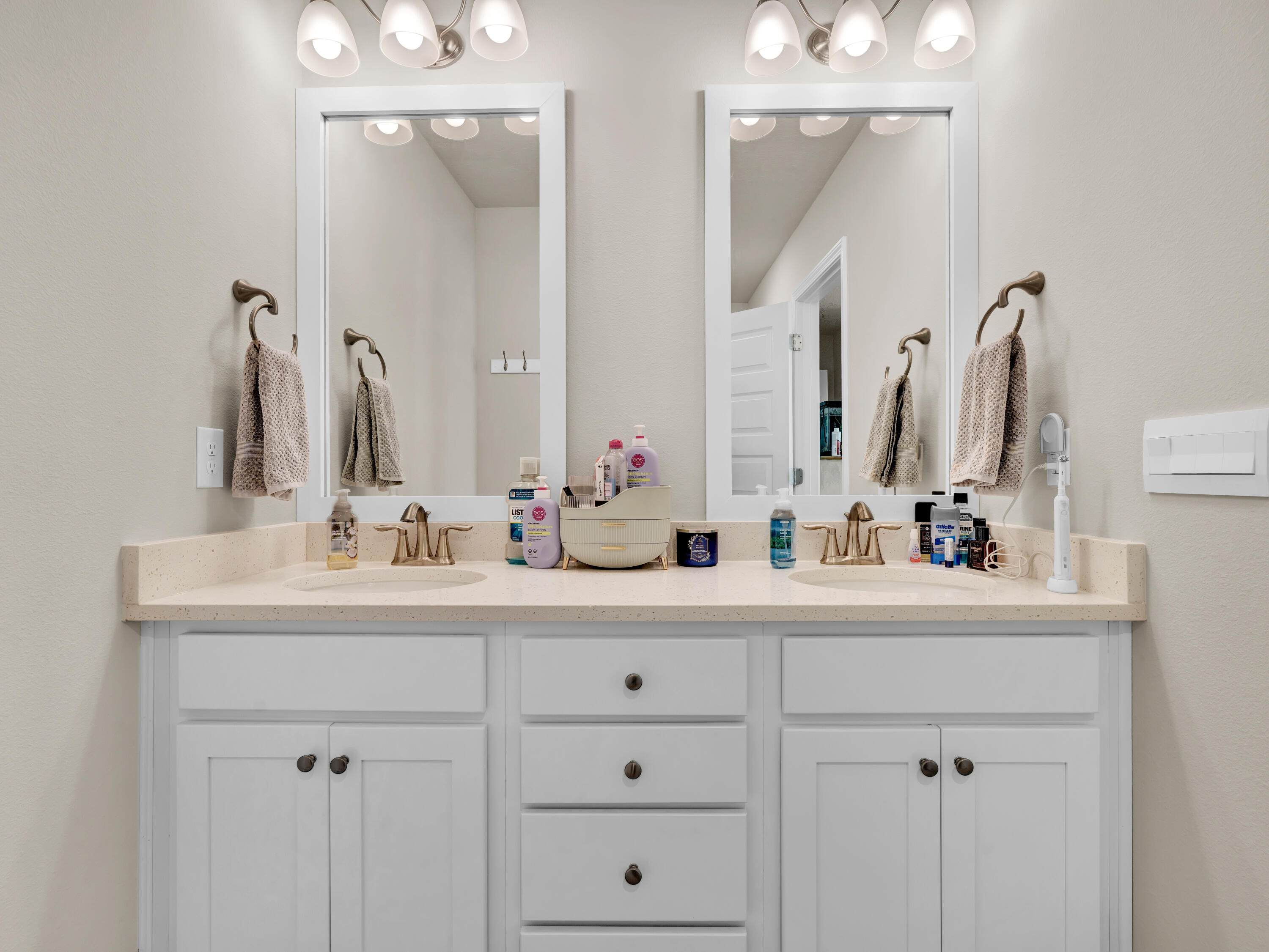 Harbor Place Townhomes - Residential