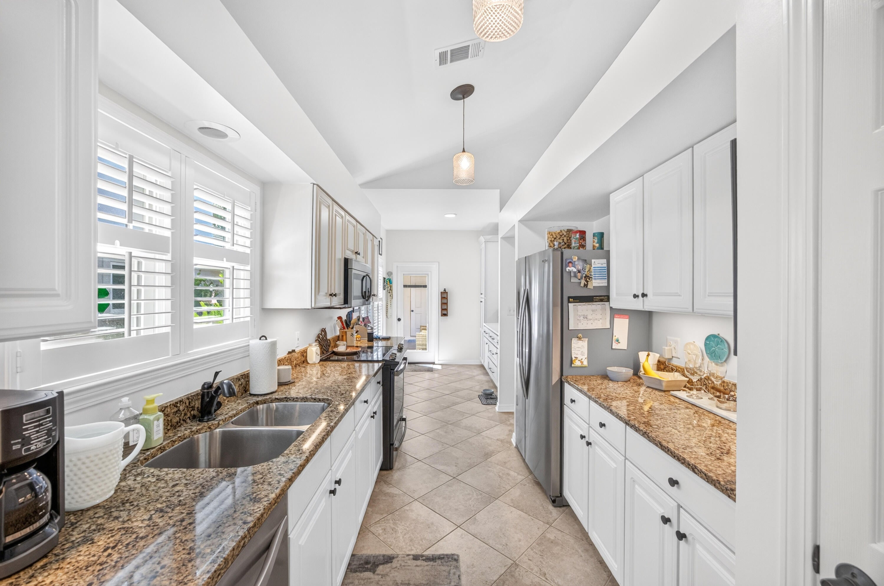 8014 Legend Creek Drive