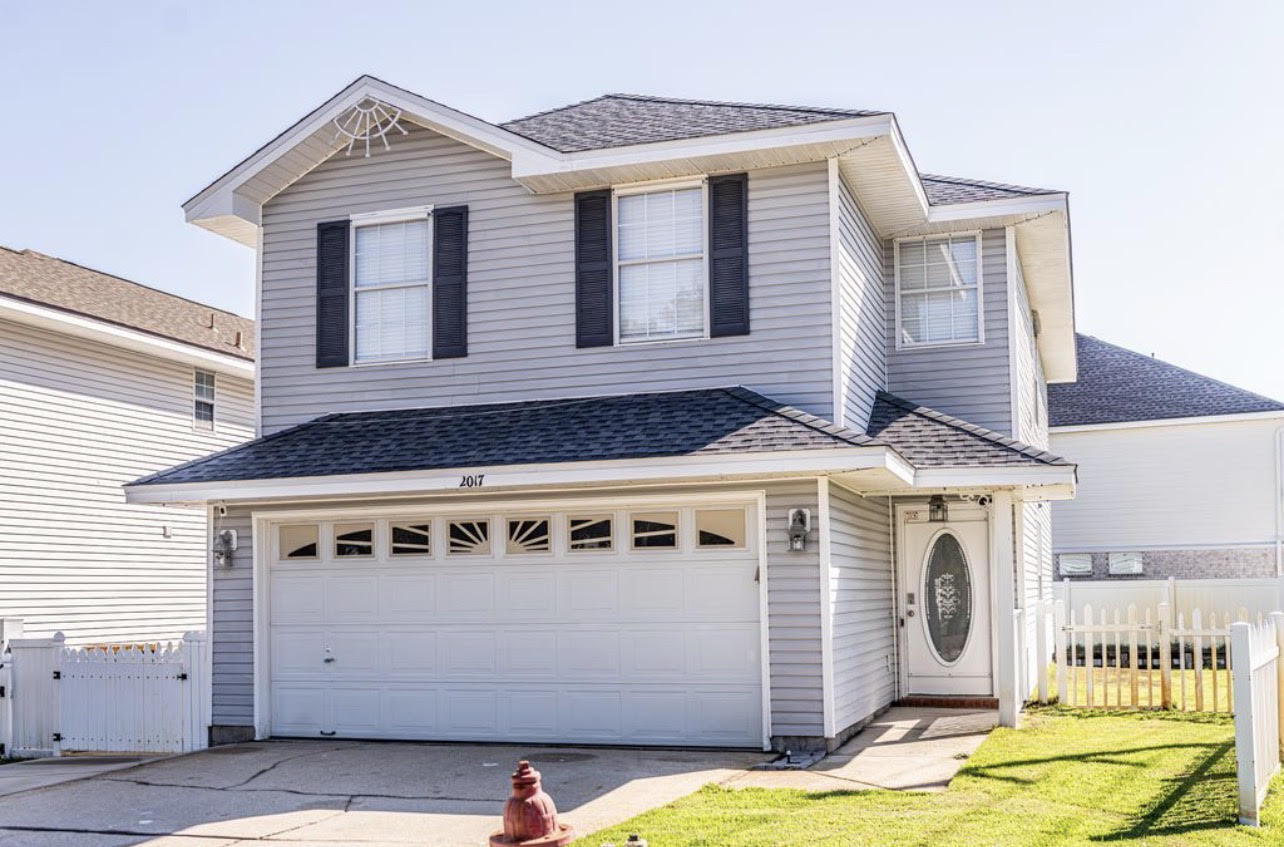 TWIN LAKES ESTATES - Residential