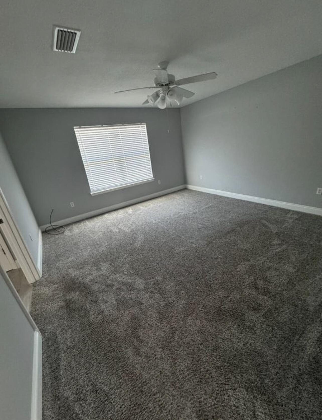 TWIN LAKES ESTATES - Residential