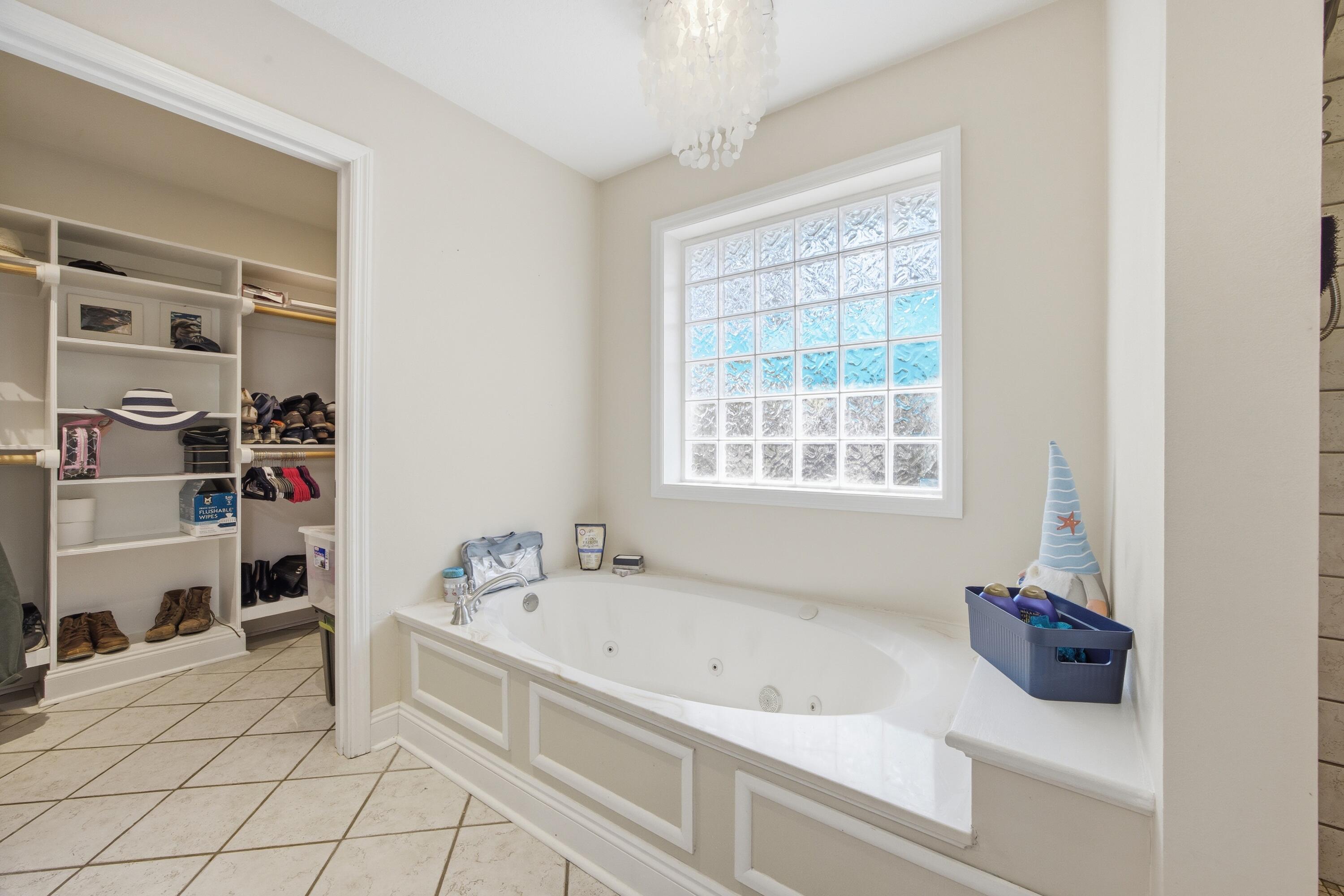 CROSS CREEK SHORES - Residential