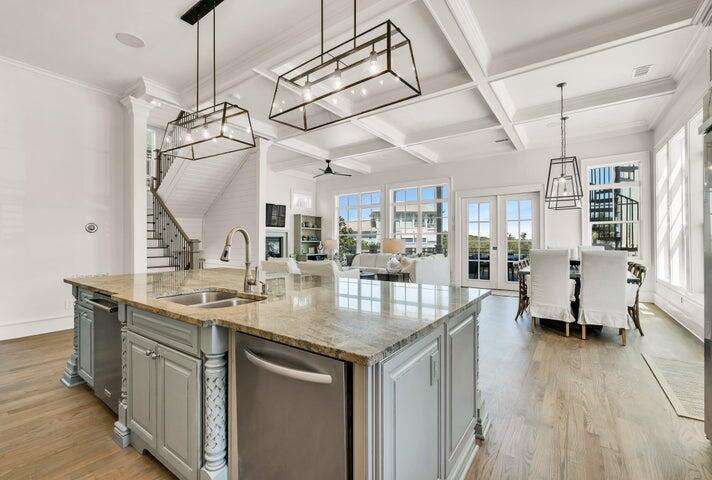 SECLUSION DUNES - Residential