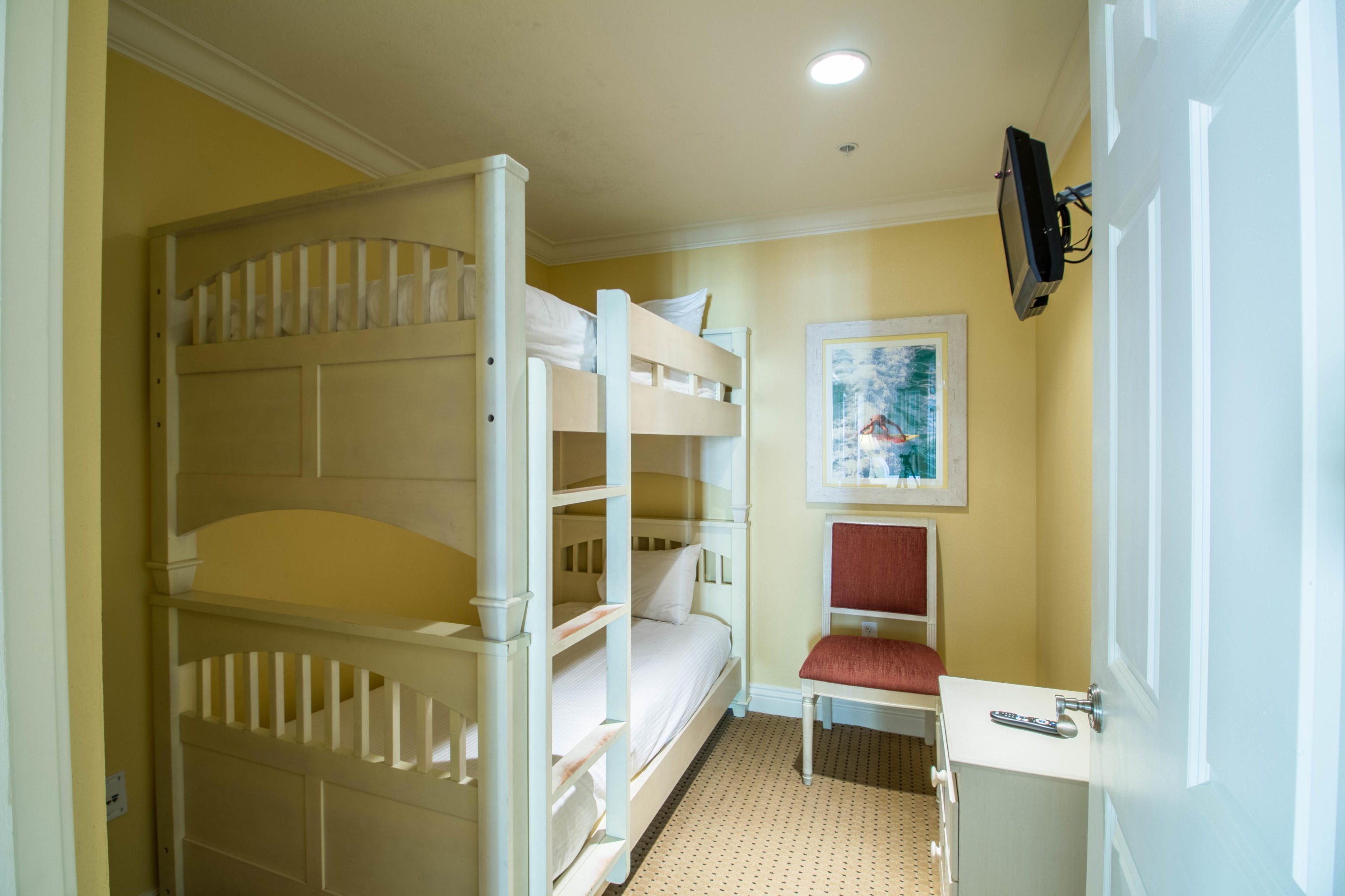 EMERALD GRANDE - Residential