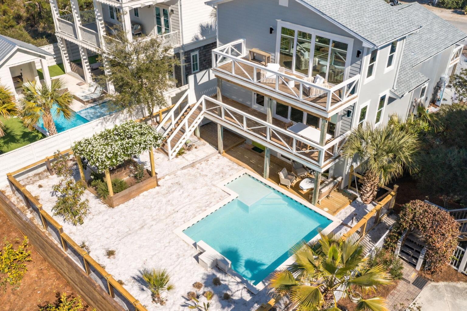 186 Magnolia Street