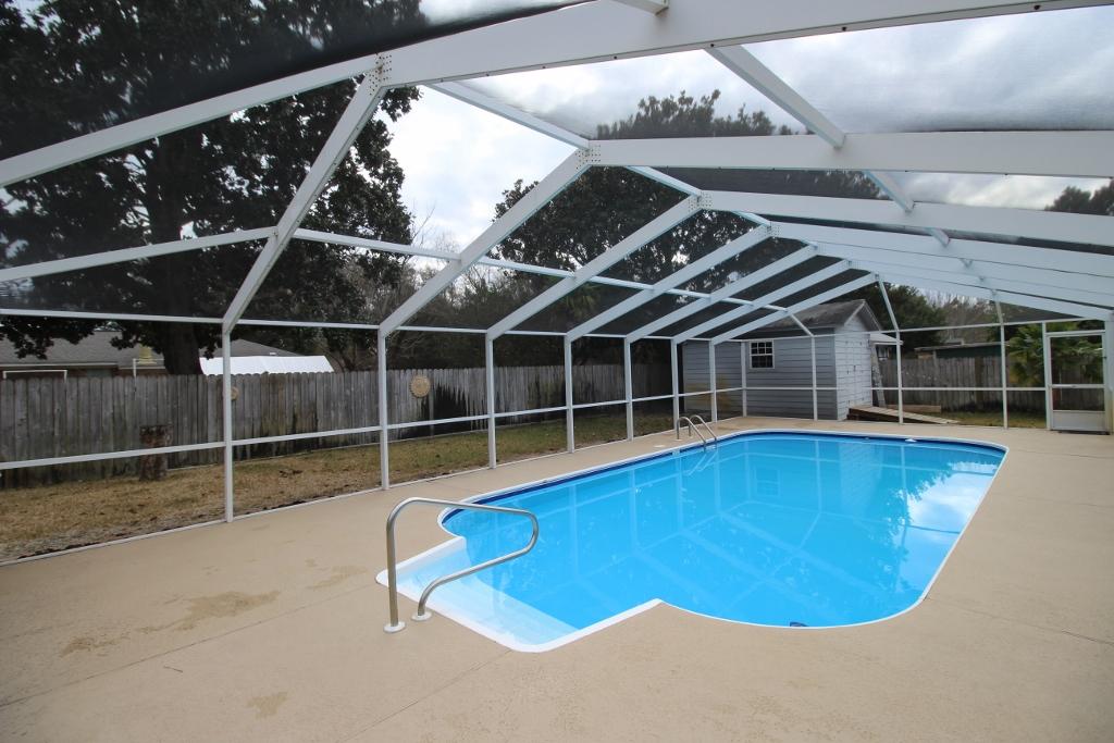 NAVARRE SHORES - Residential