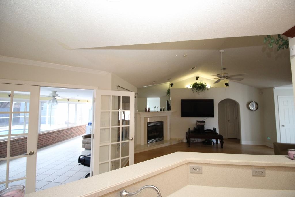 NAVARRE SHORES - Residential