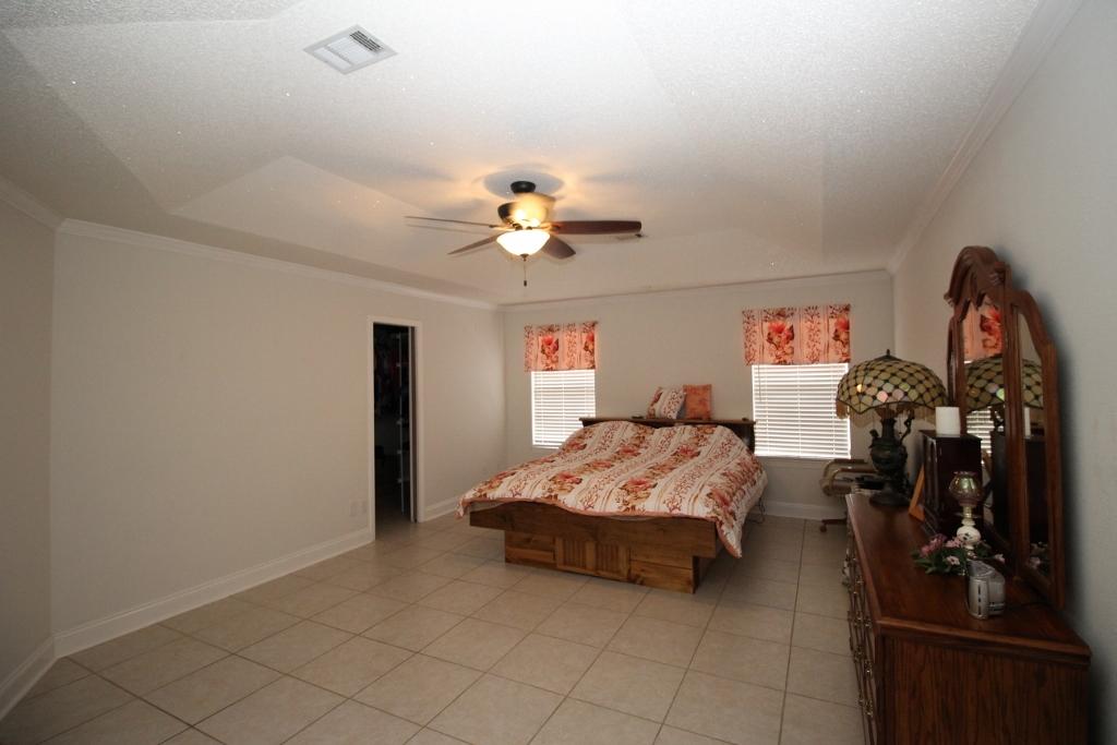 NAVARRE SHORES - Residential