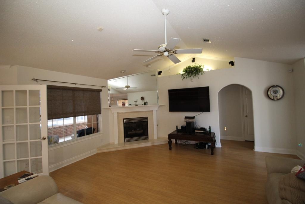 NAVARRE SHORES - Residential