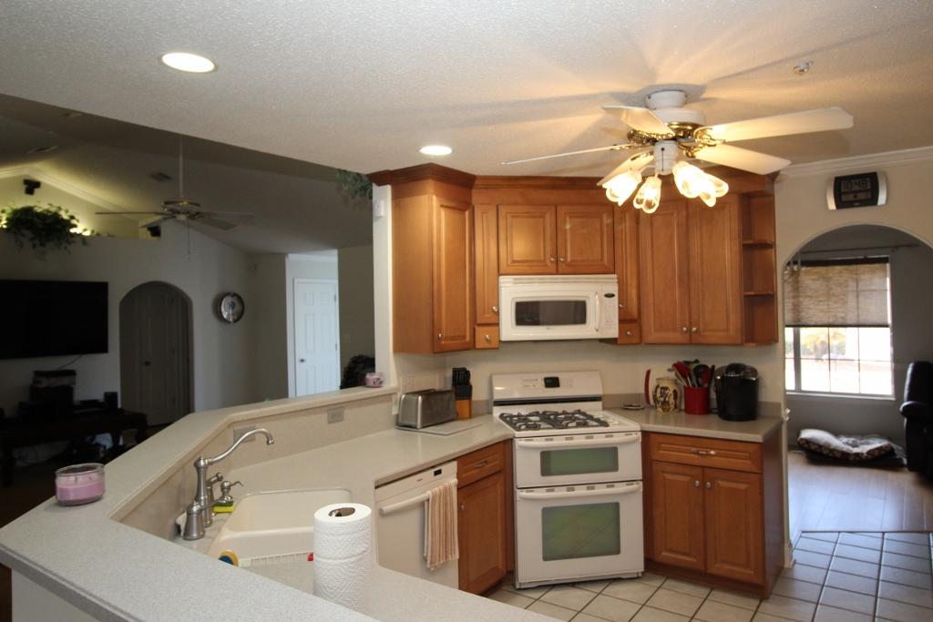 NAVARRE SHORES - Residential