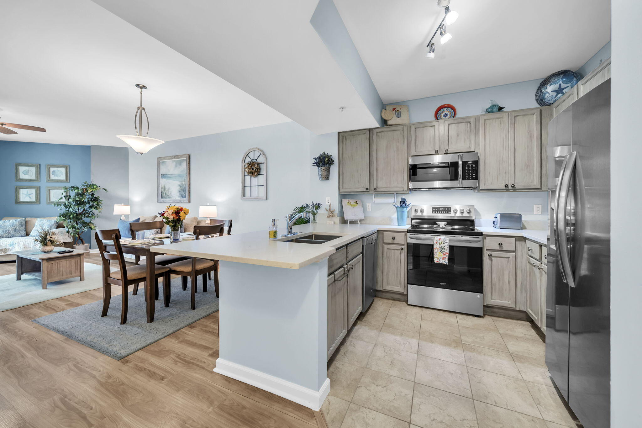 4207 Indian Bayou Trail 2214