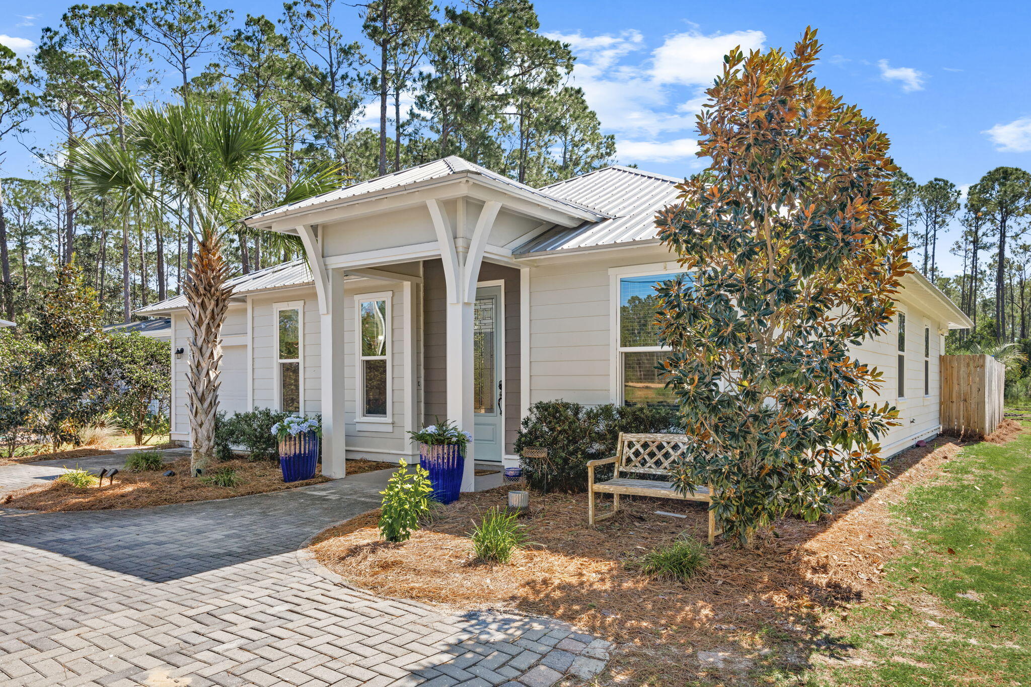 1503 Chat Holly Road