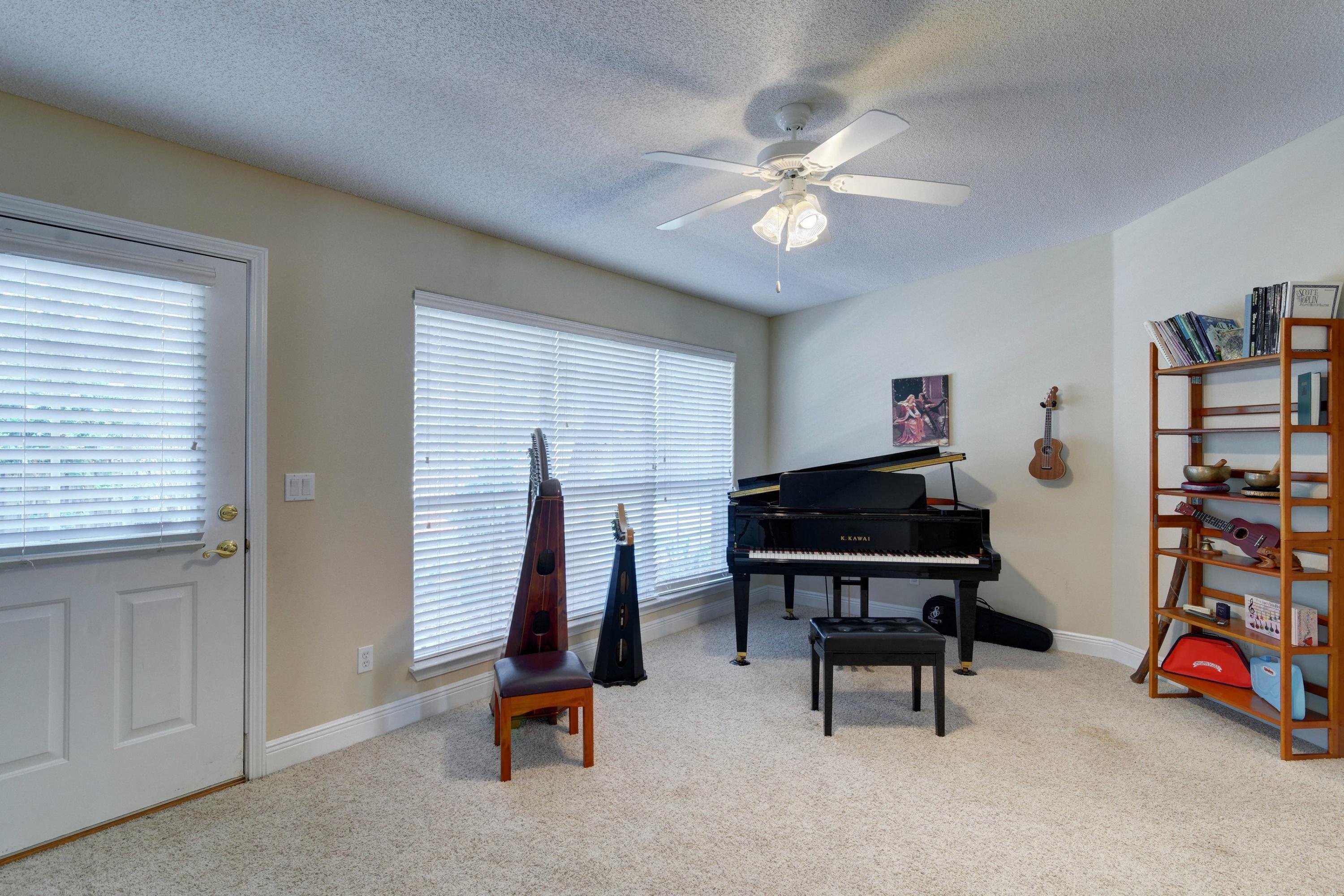 WOODLAWN HEIGHTS - Residential