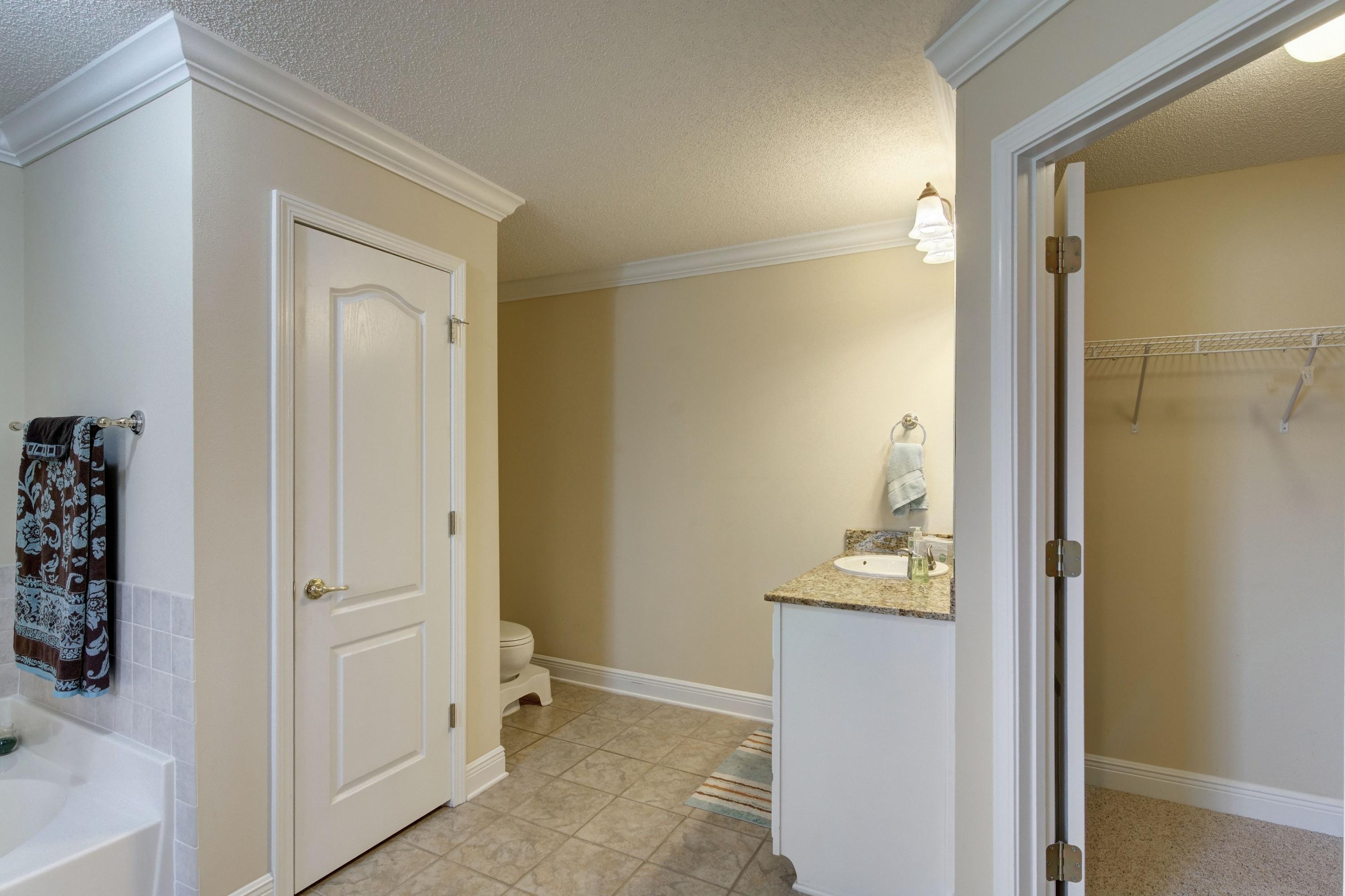 WOODLAWN HEIGHTS - Residential