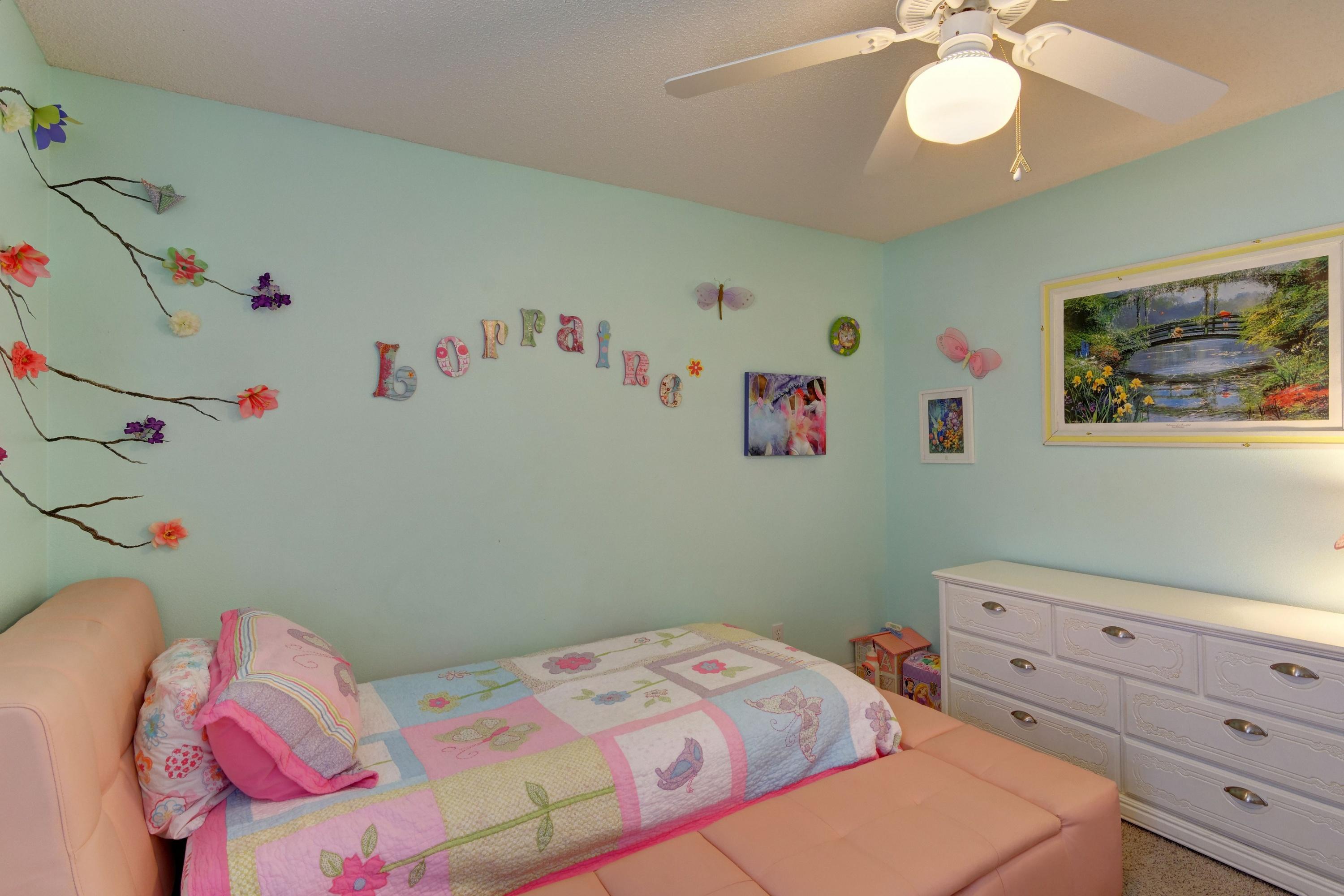 WOODLAWN HEIGHTS - Residential