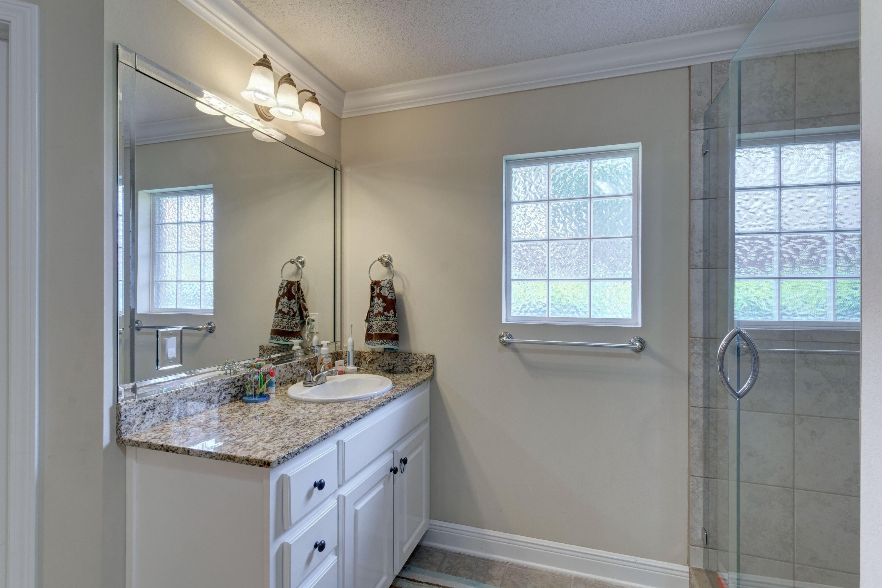 WOODLAWN HEIGHTS - Residential