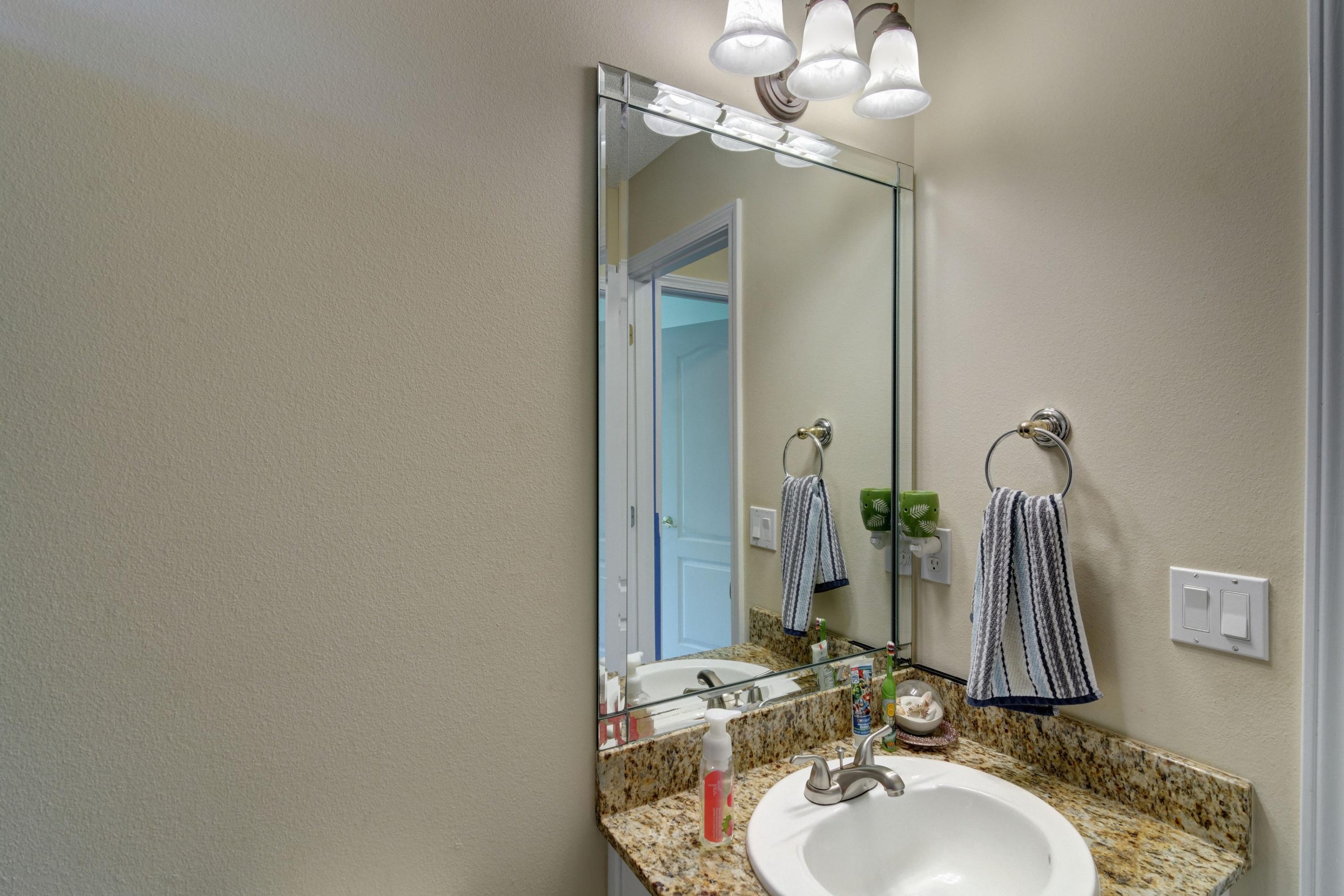 WOODLAWN HEIGHTS - Residential