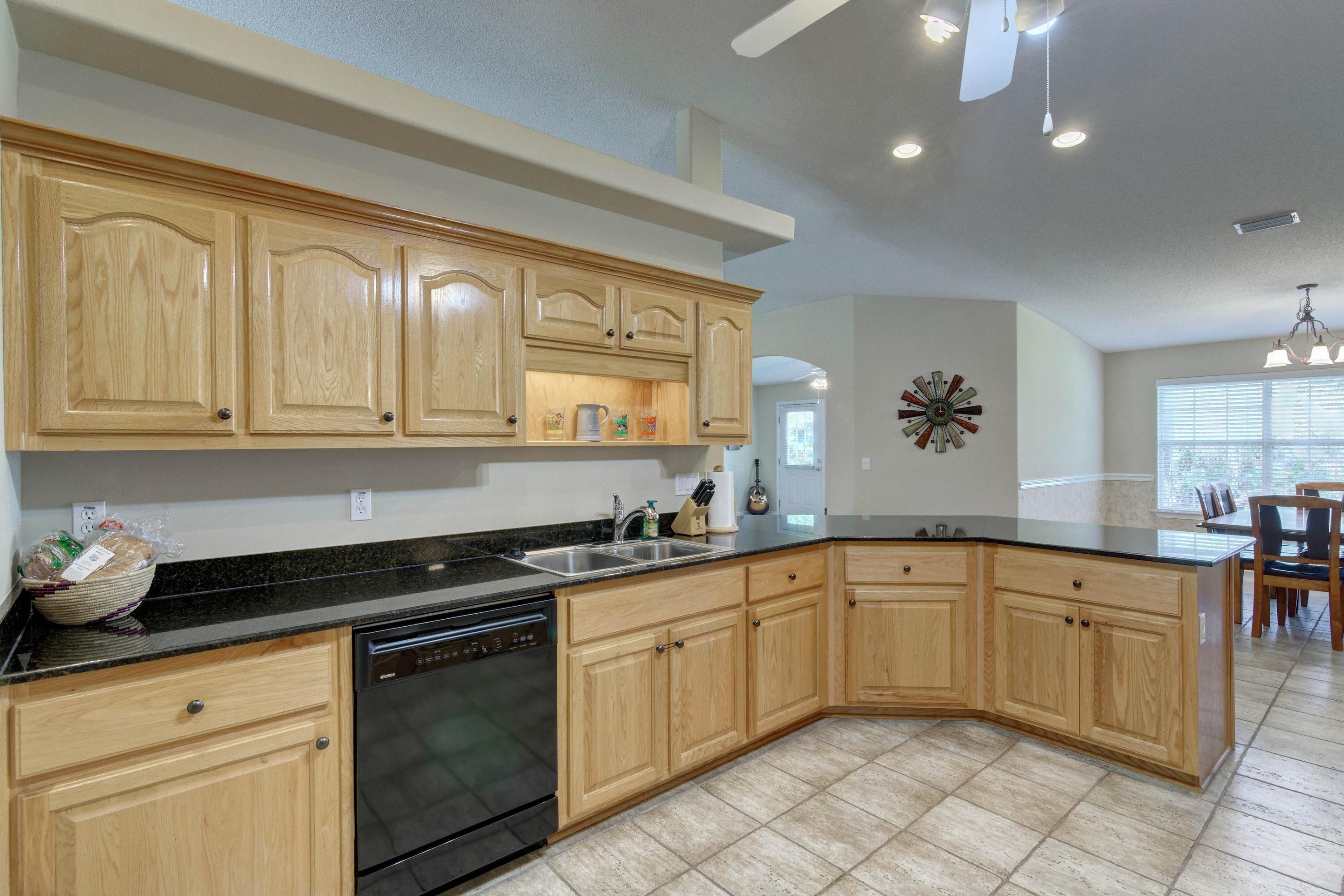 WOODLAWN HEIGHTS - Residential