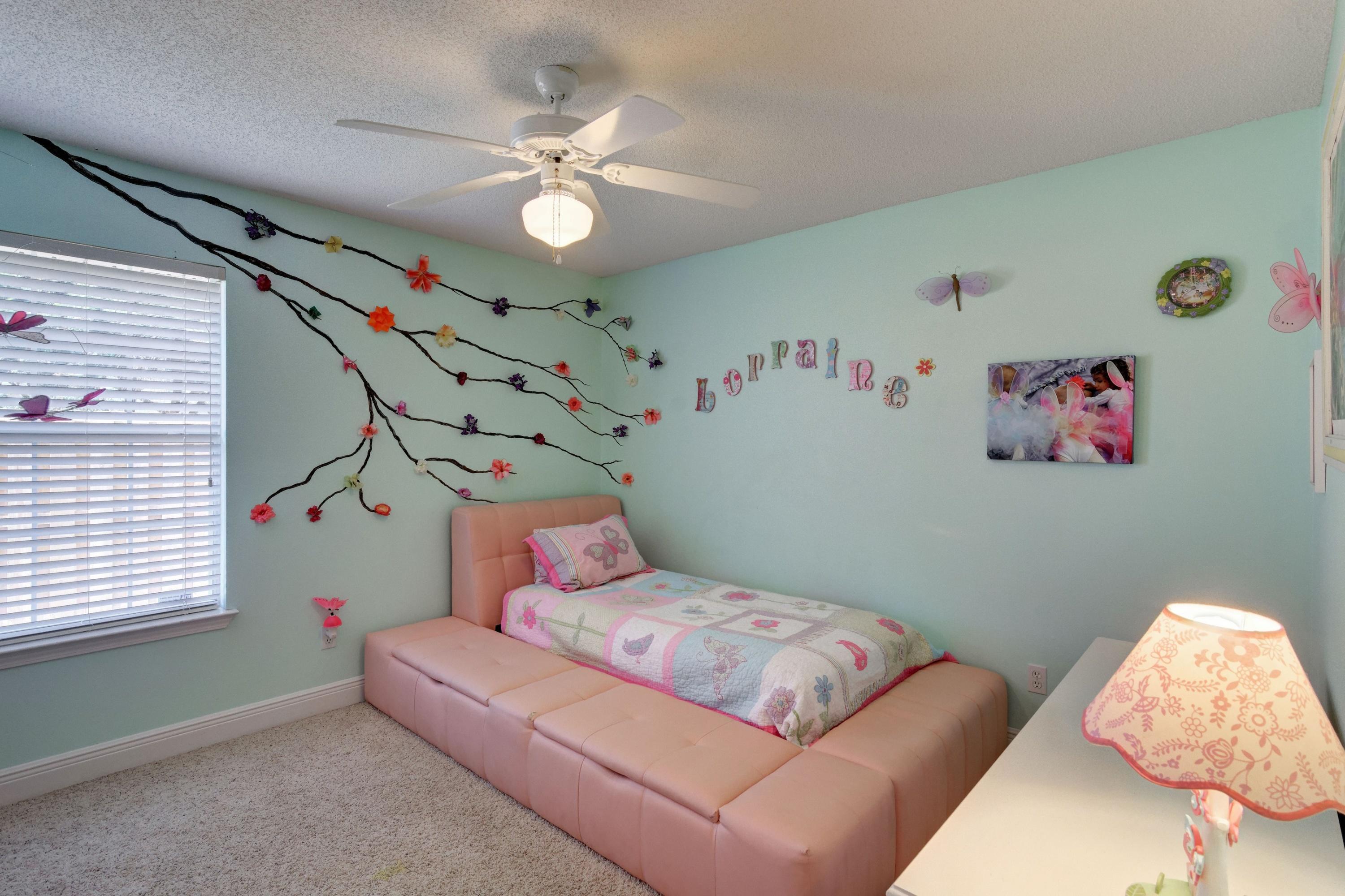 WOODLAWN HEIGHTS - Residential