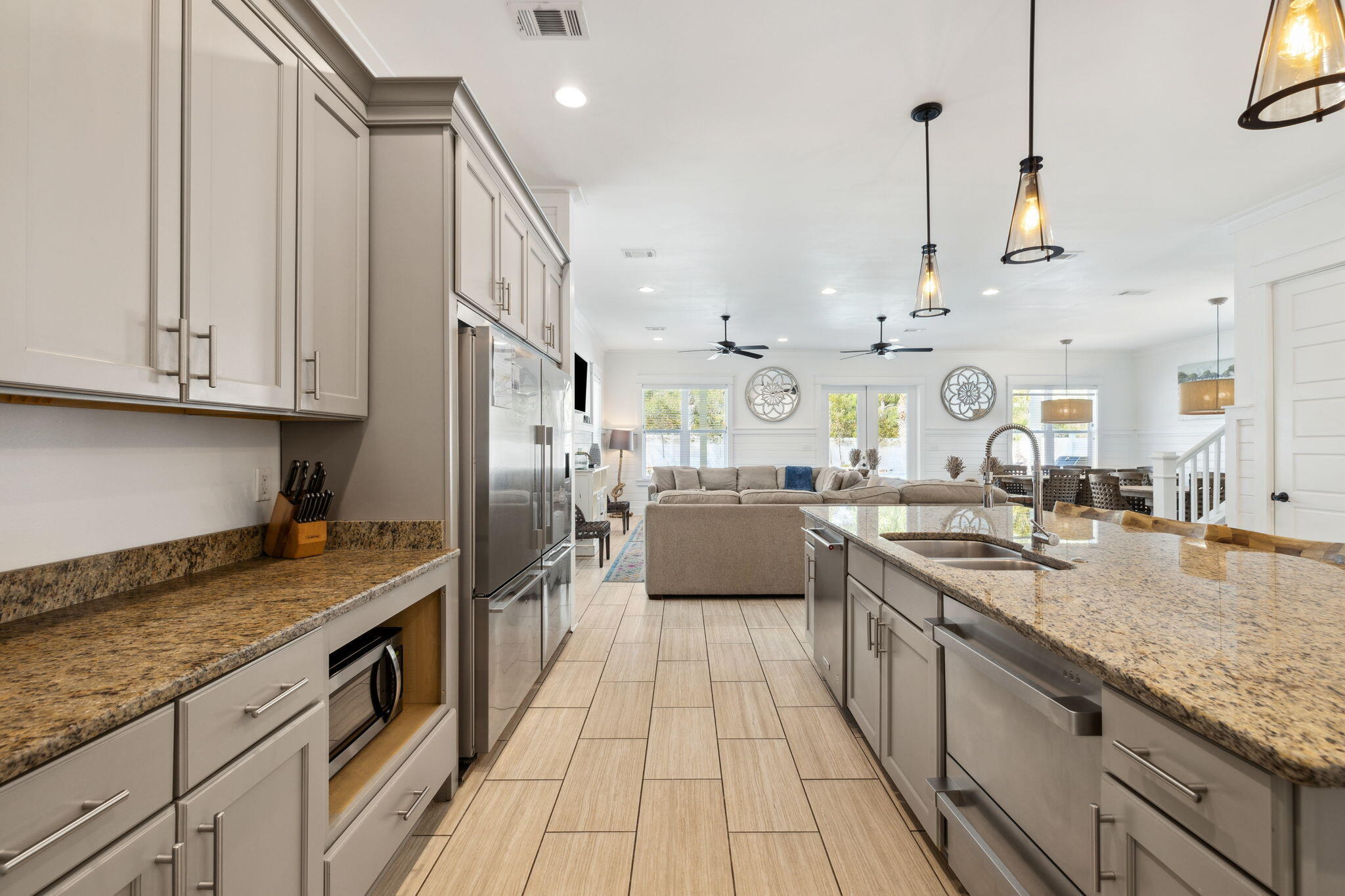 GULF SHORE MANOR - Residential