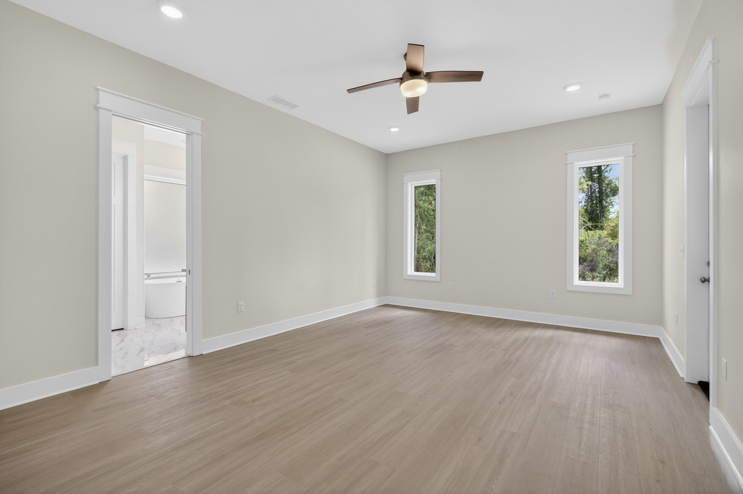 Jars Cove - Residential