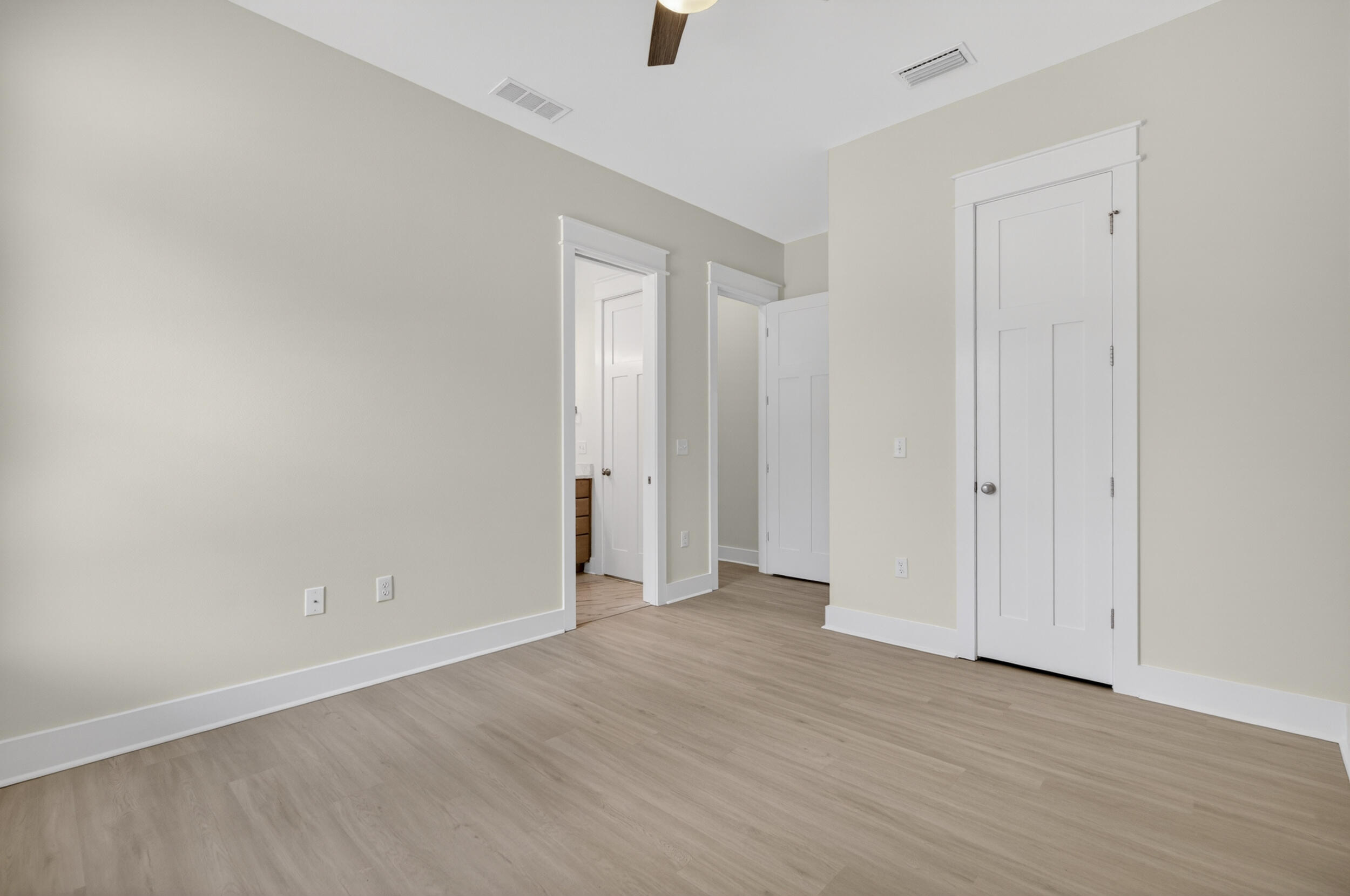 Jars Cove - Residential