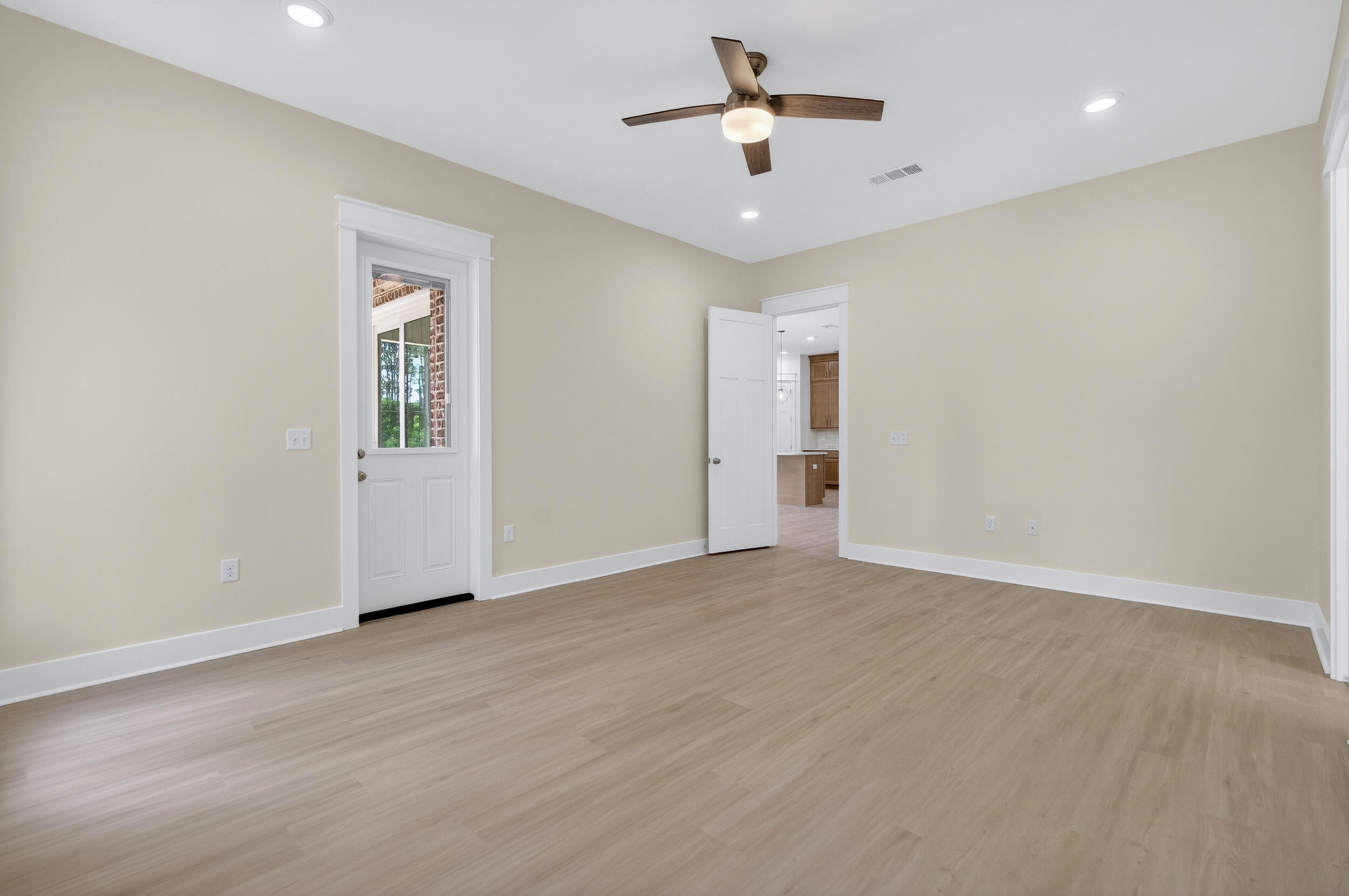 Jars Cove - Residential