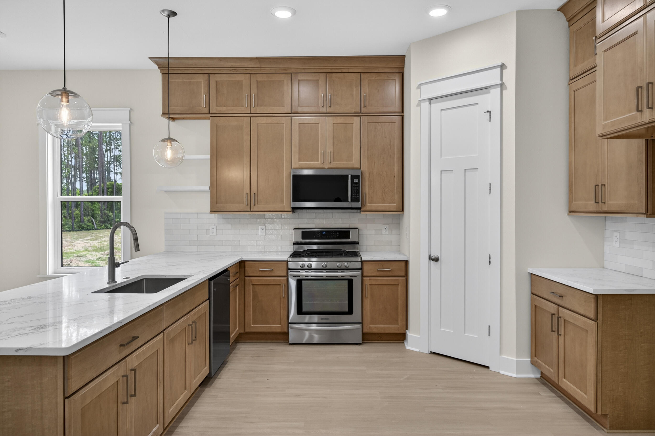 Jars Cove - Residential