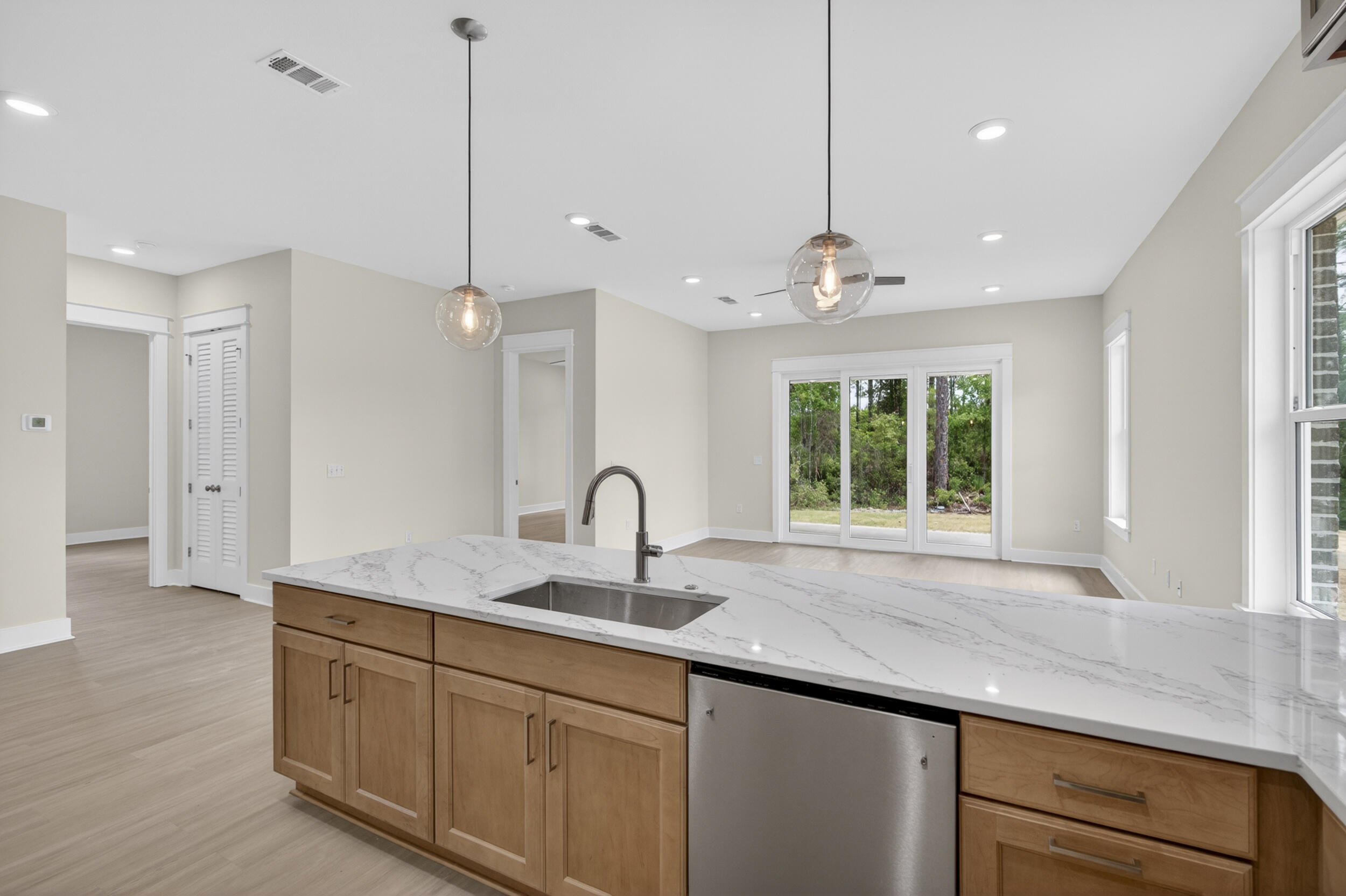 Jars Cove - Residential