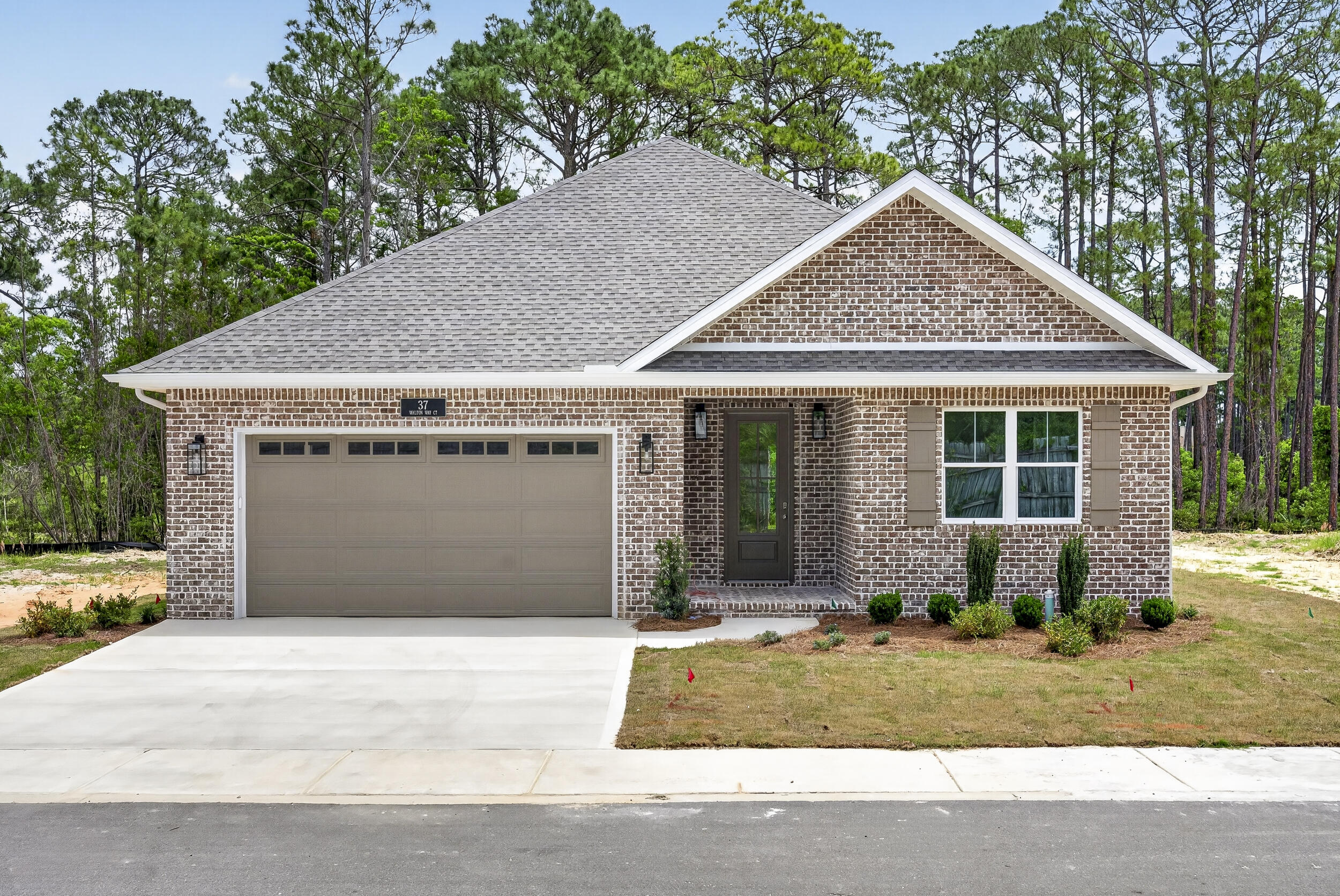 Jars Cove - Residential