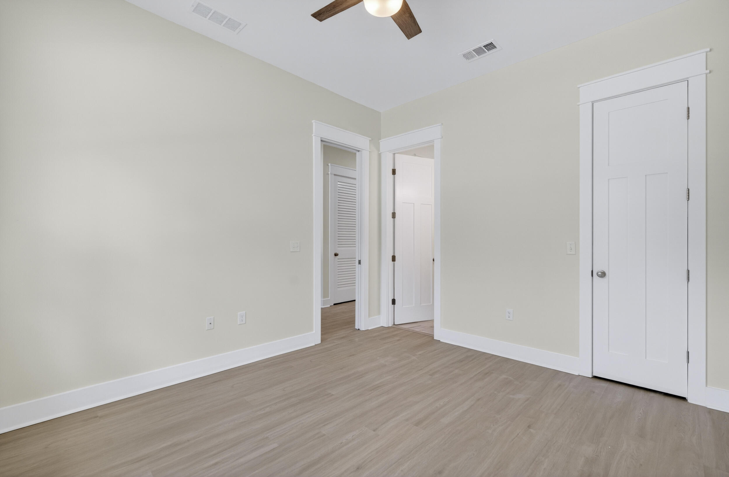 Jars Cove - Residential