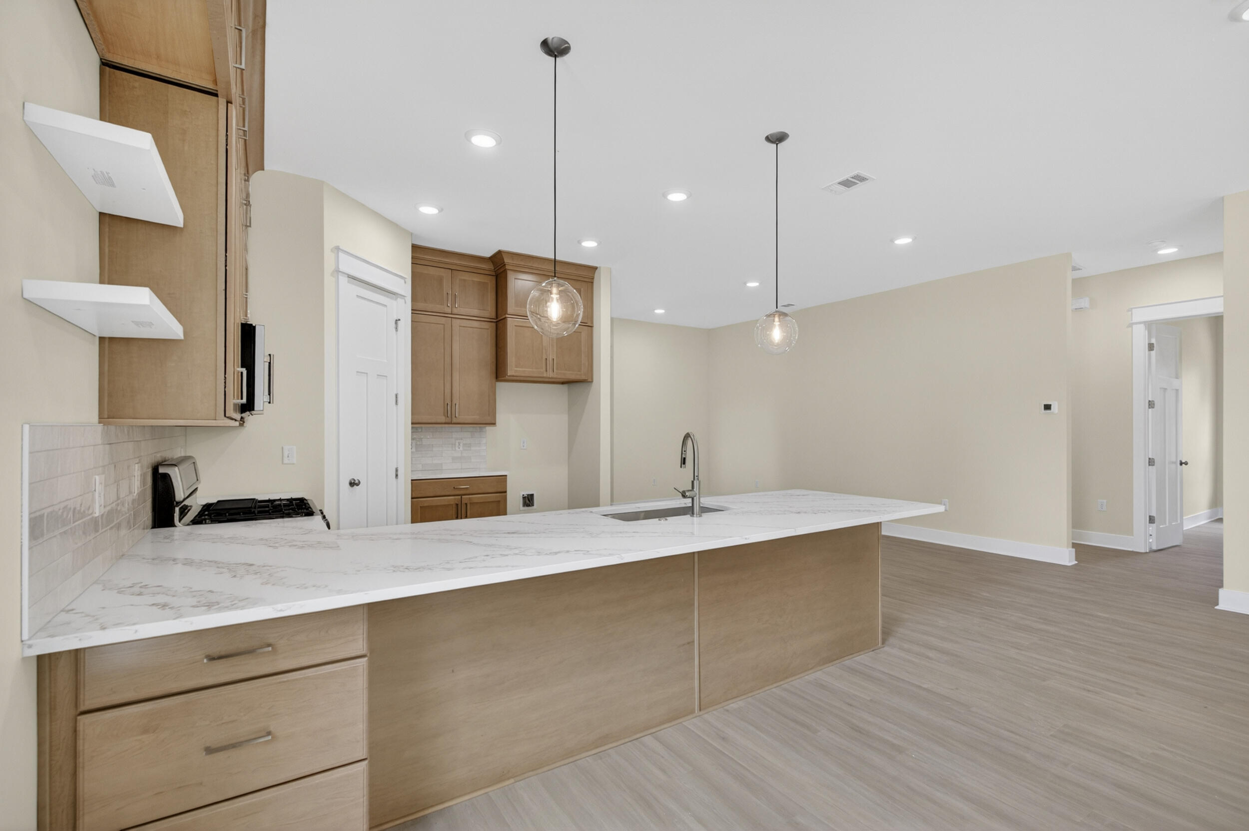 Jars Cove - Residential