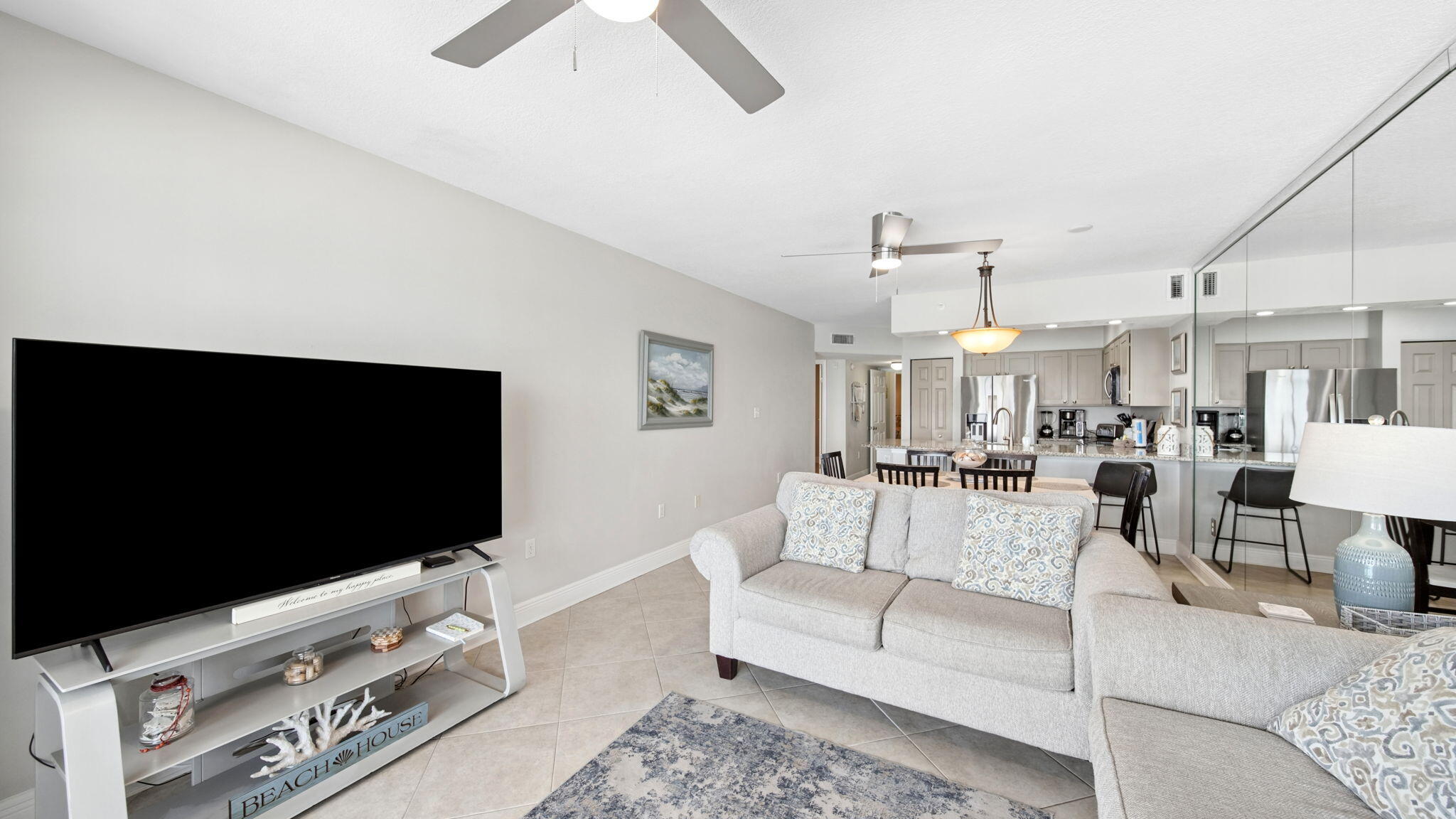 EMERALD TOWERS WEST CONDO - Residential