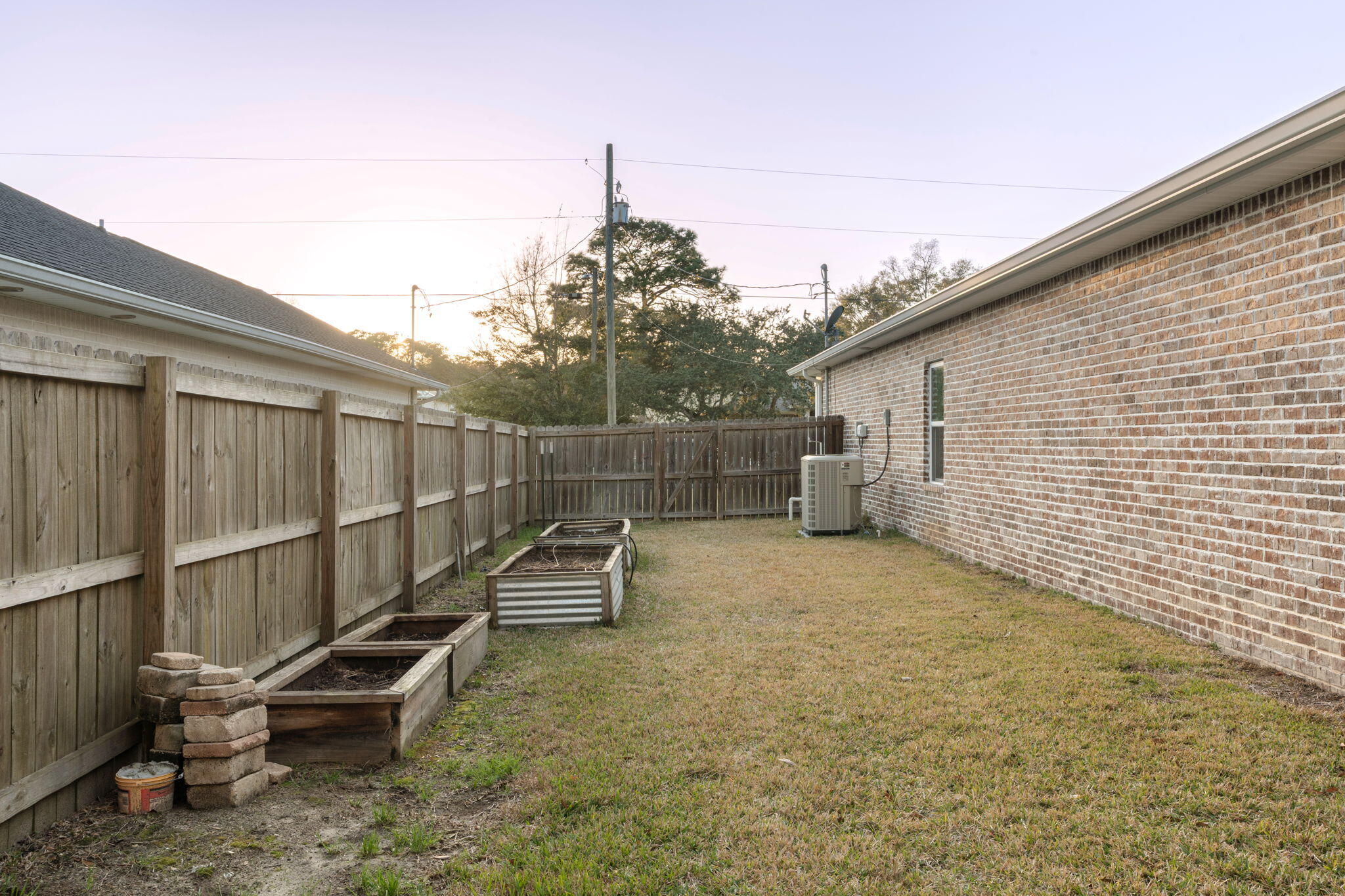 NORTHERN PINES S/D - Residential