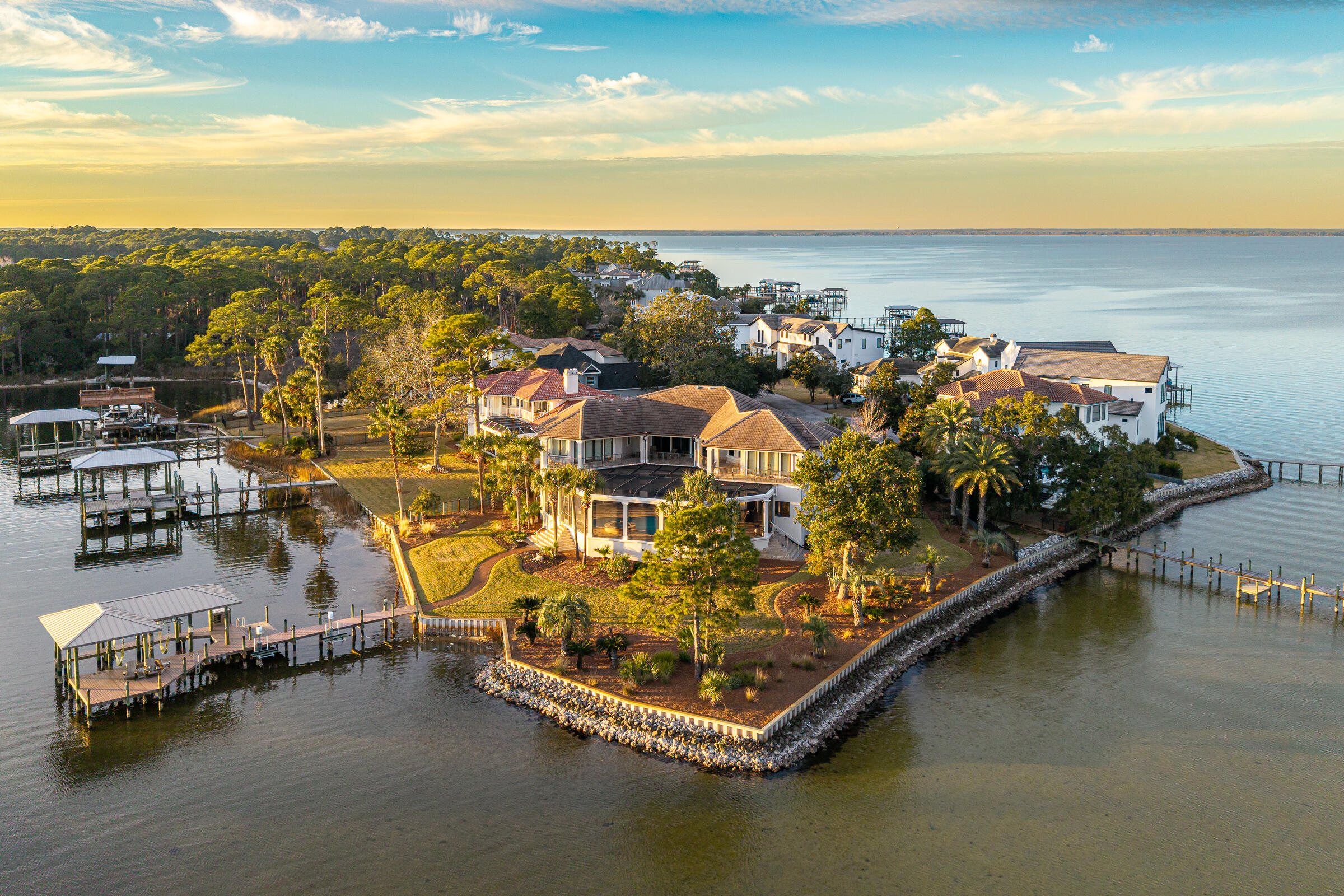 DRIFTWOOD ESTATES - Residential