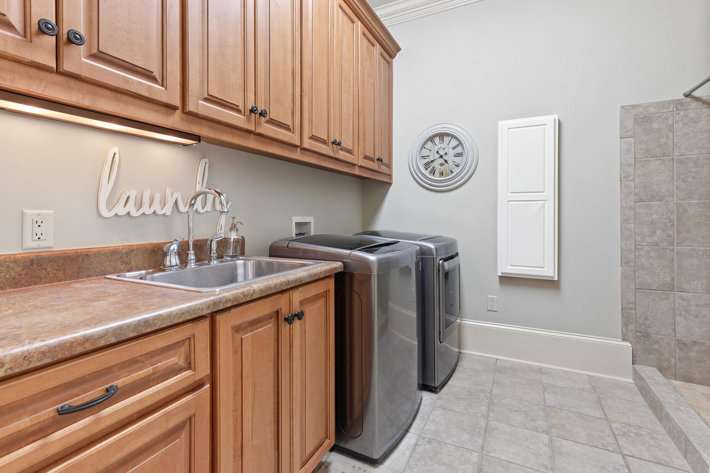 DRIFTWOOD ESTATES - Residential