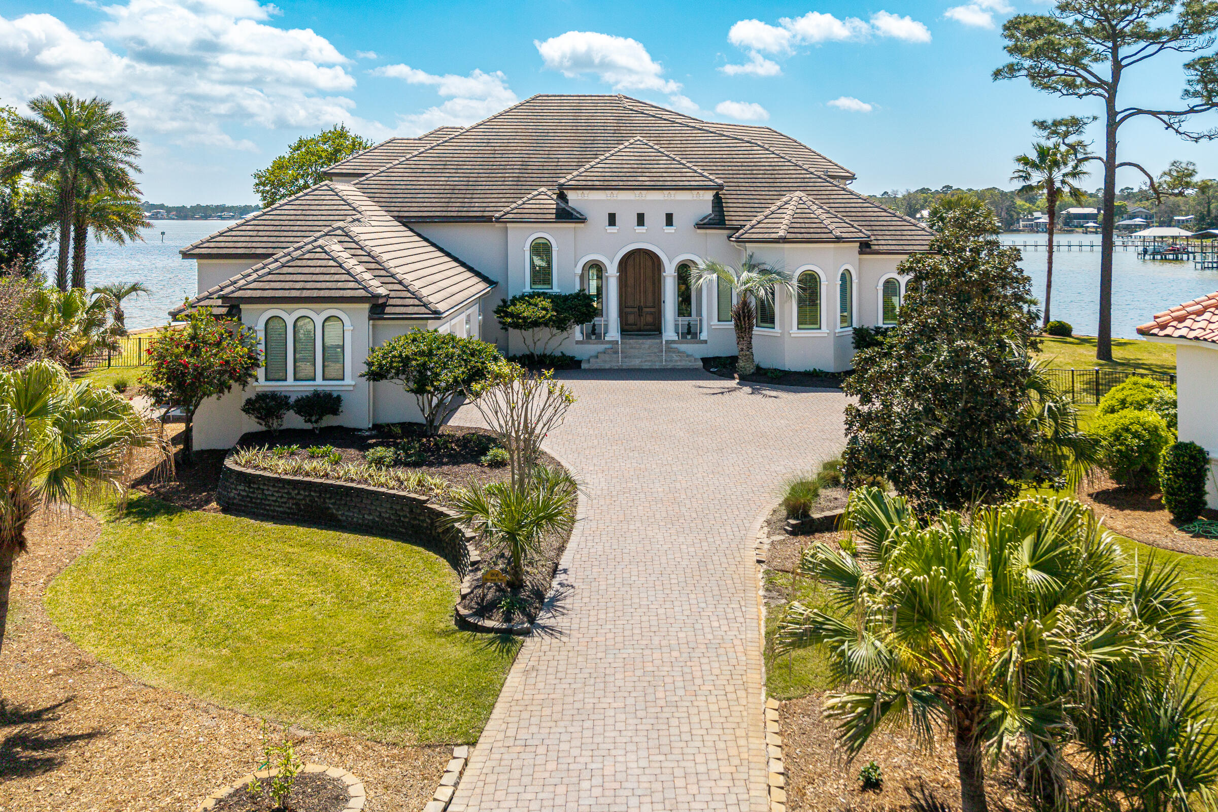 DRIFTWOOD ESTATES - Residential