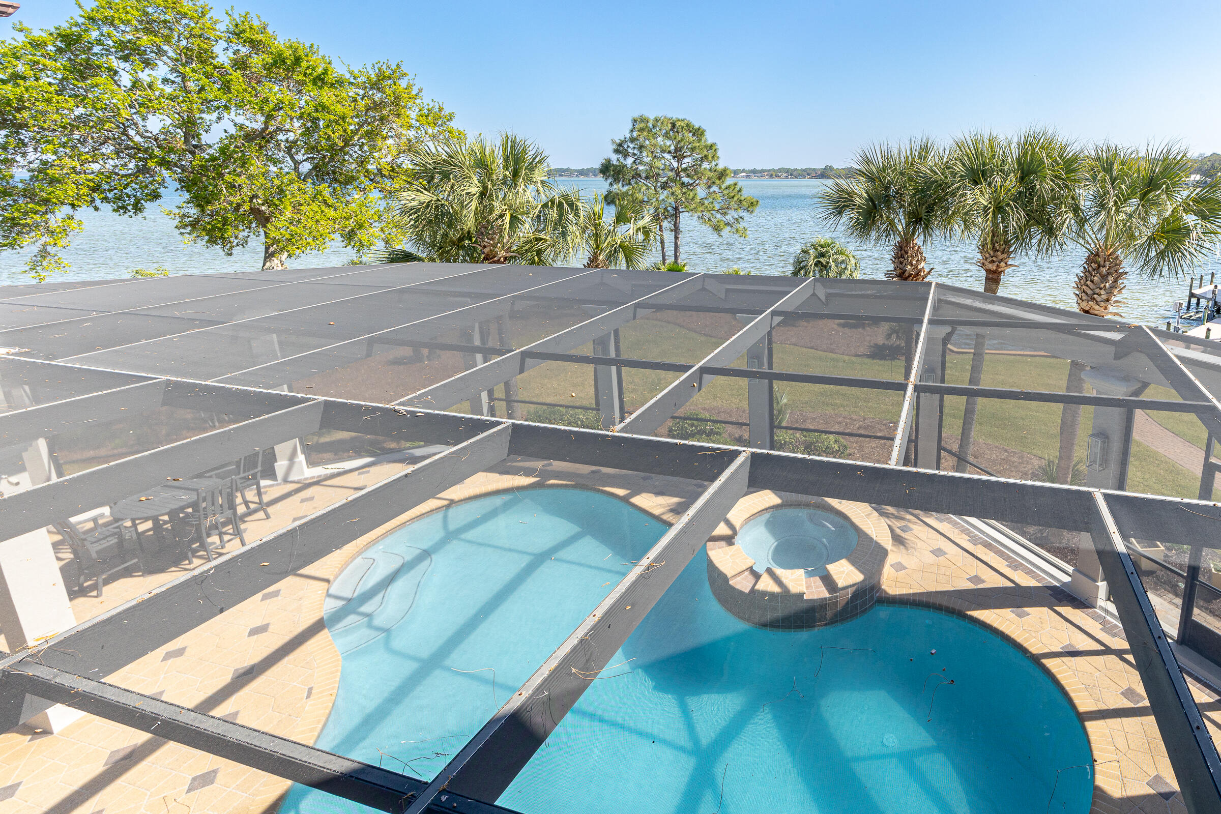 DRIFTWOOD ESTATES - Residential